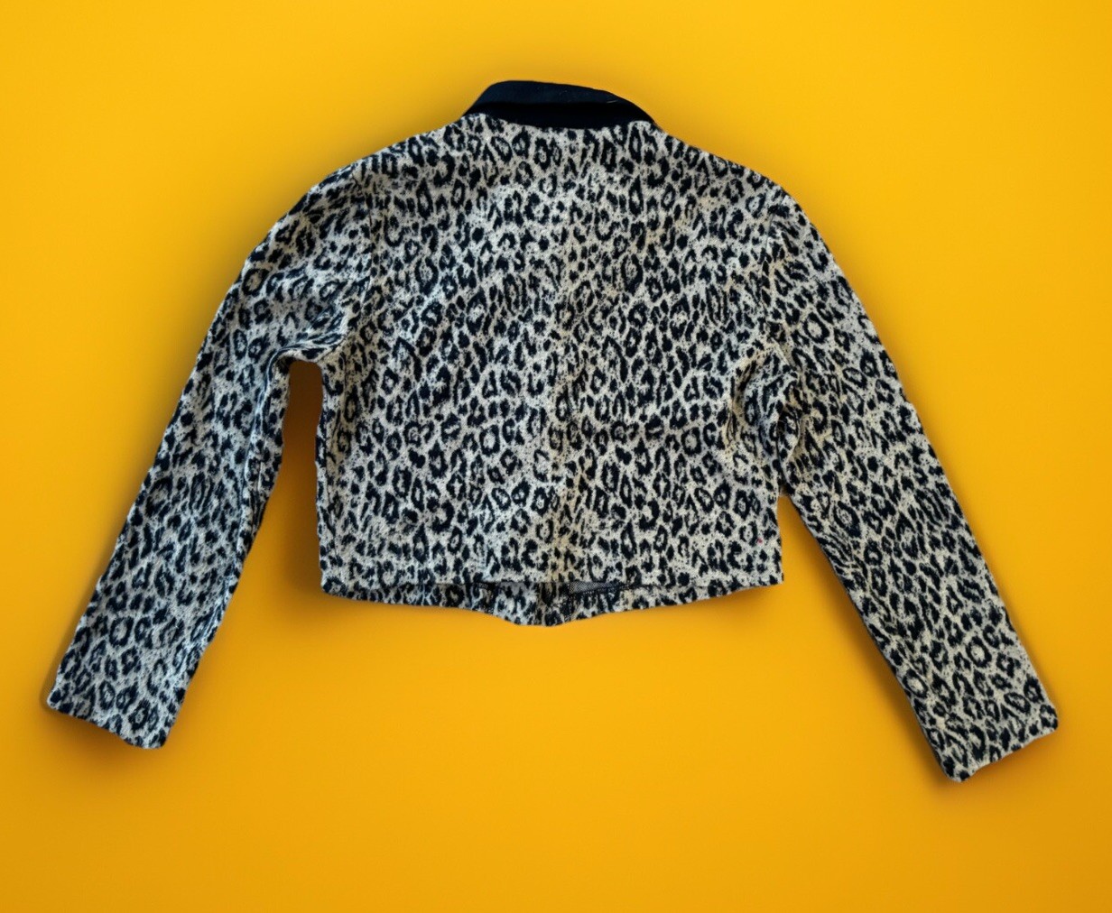70s,80s LA Gal Cropped Leopard Print Top.made California.small.soft