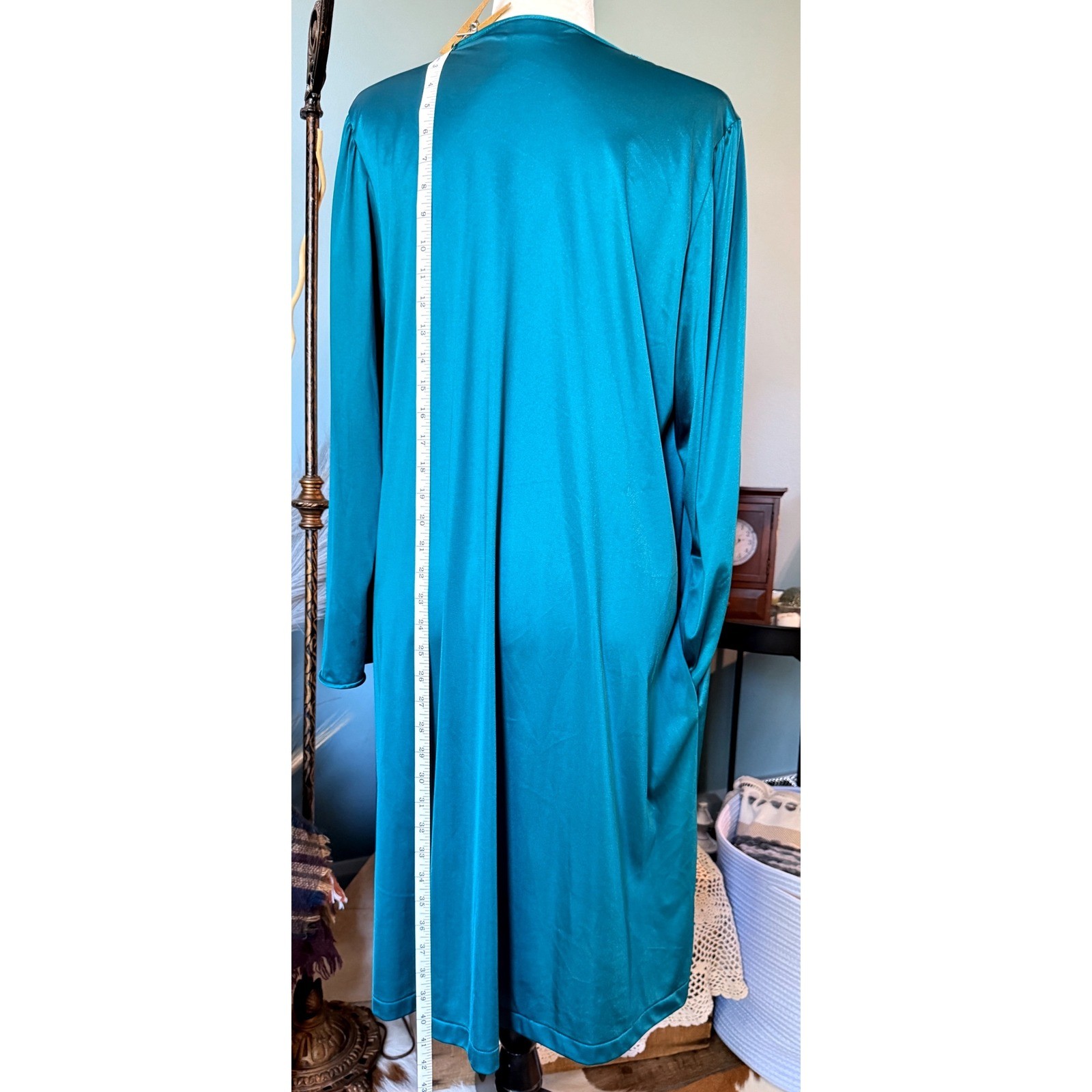 Vintage 1980s Vanity Fair Peacock Blue Nylon Tricot Lace Nightgown