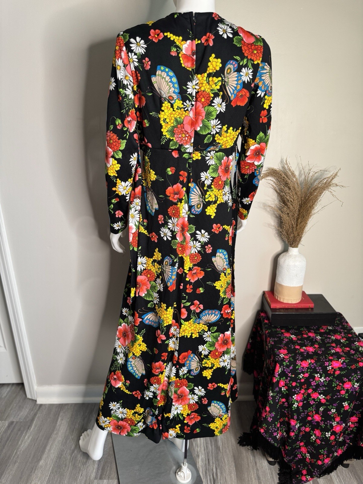 Vintage 1970S Eve Le Coq Dress With Vibrant, Print Floral Print, Medium