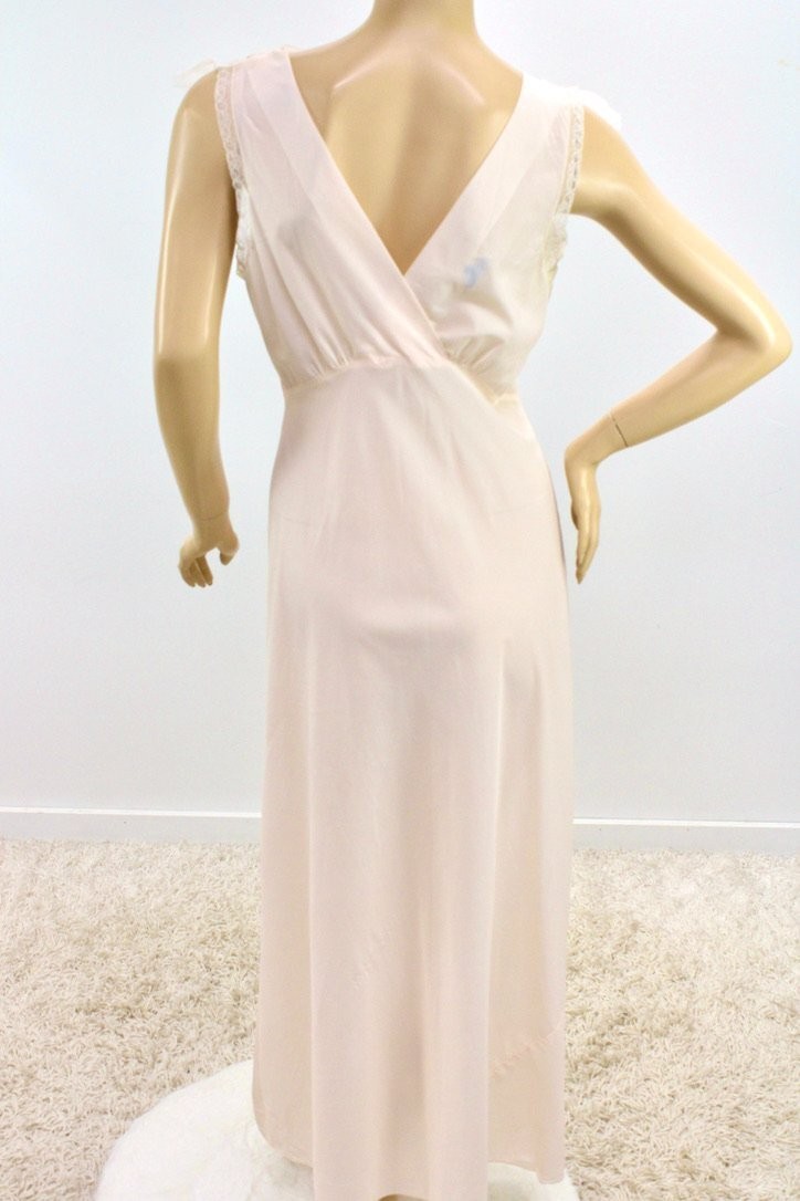 Vtg 1940s Long Slinky Nightgown Bias Cut Satin Nylon sz 34 Pink Art Deco Glam