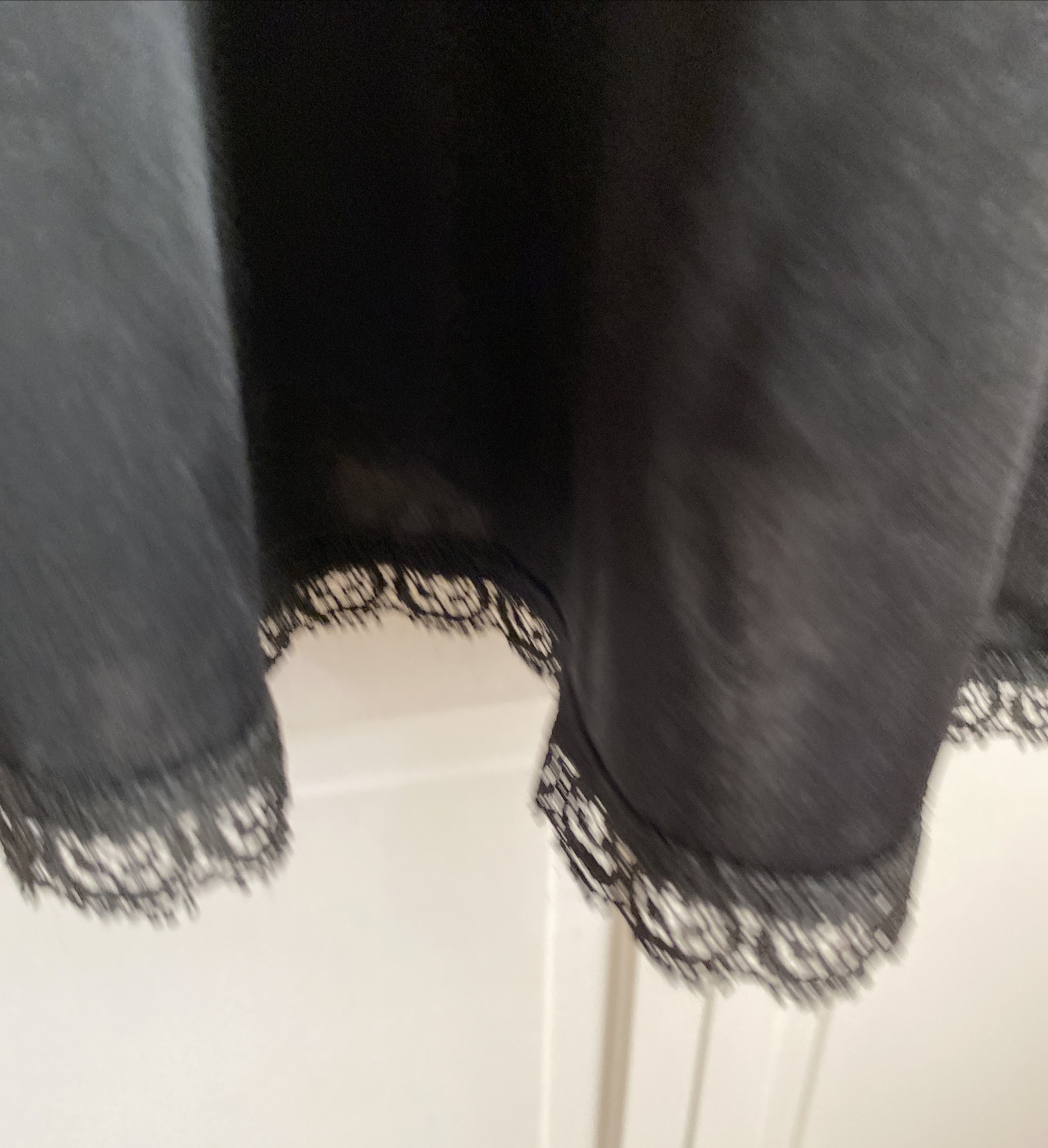 Vintage ShadowLine Women’s Black Full Slip Size 34 Tall – 34T SHIPS FREE