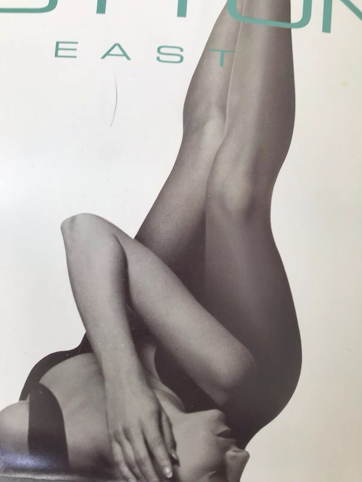 Bloomingdale’s Barley Taupe Style 30 Pantyhose Size A