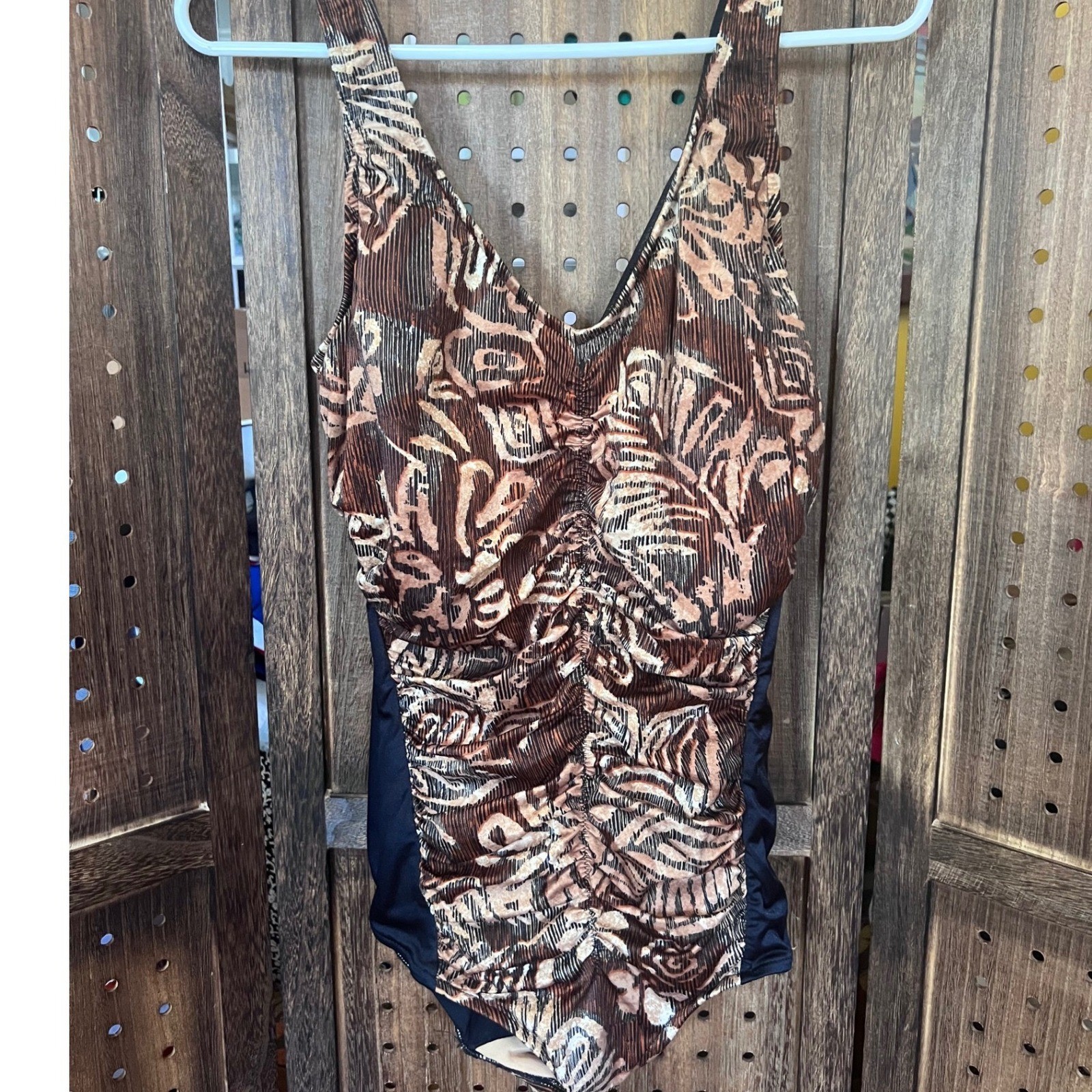 Maxine of Hollywood Tropical Leaves Print Bathing Suit Size 20W Vtg Pin Up Retro