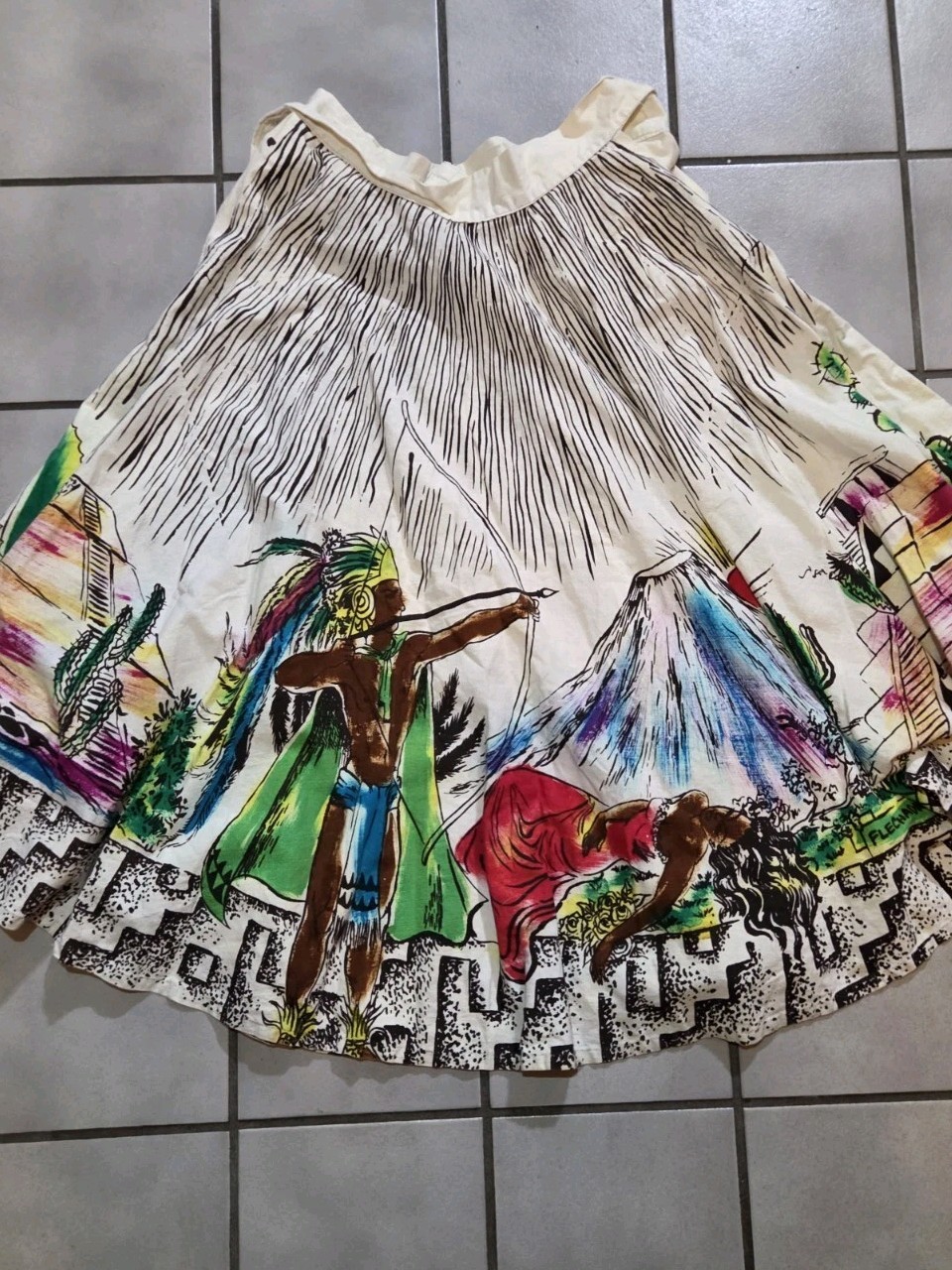 Vintage 50s Azteca De Mexico Hand Painted Circle Skirt Sz XS/S Pocket Stain