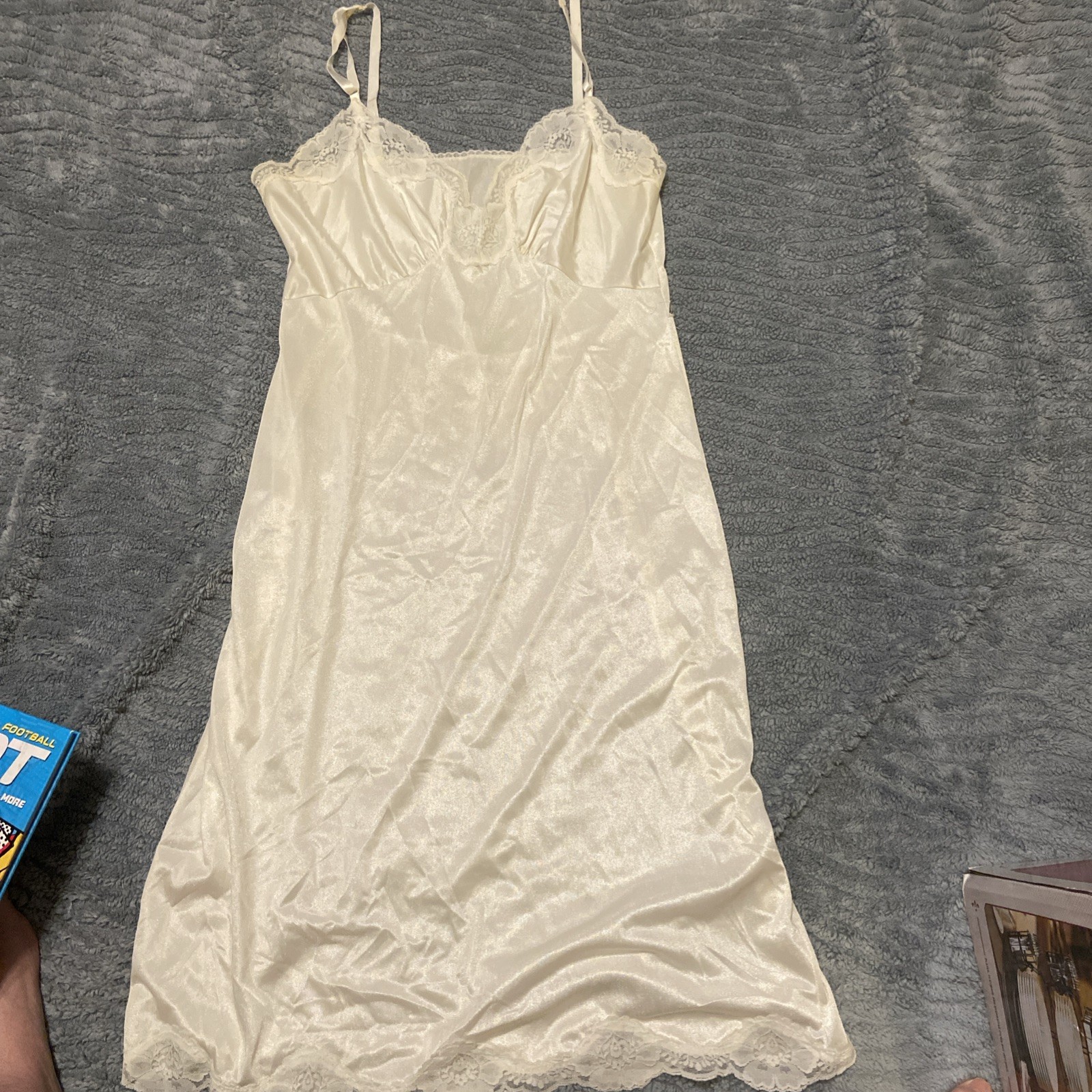Vintage Polyester Slip 32/34” Chest, 35” Length Off White Color With Lace Accent