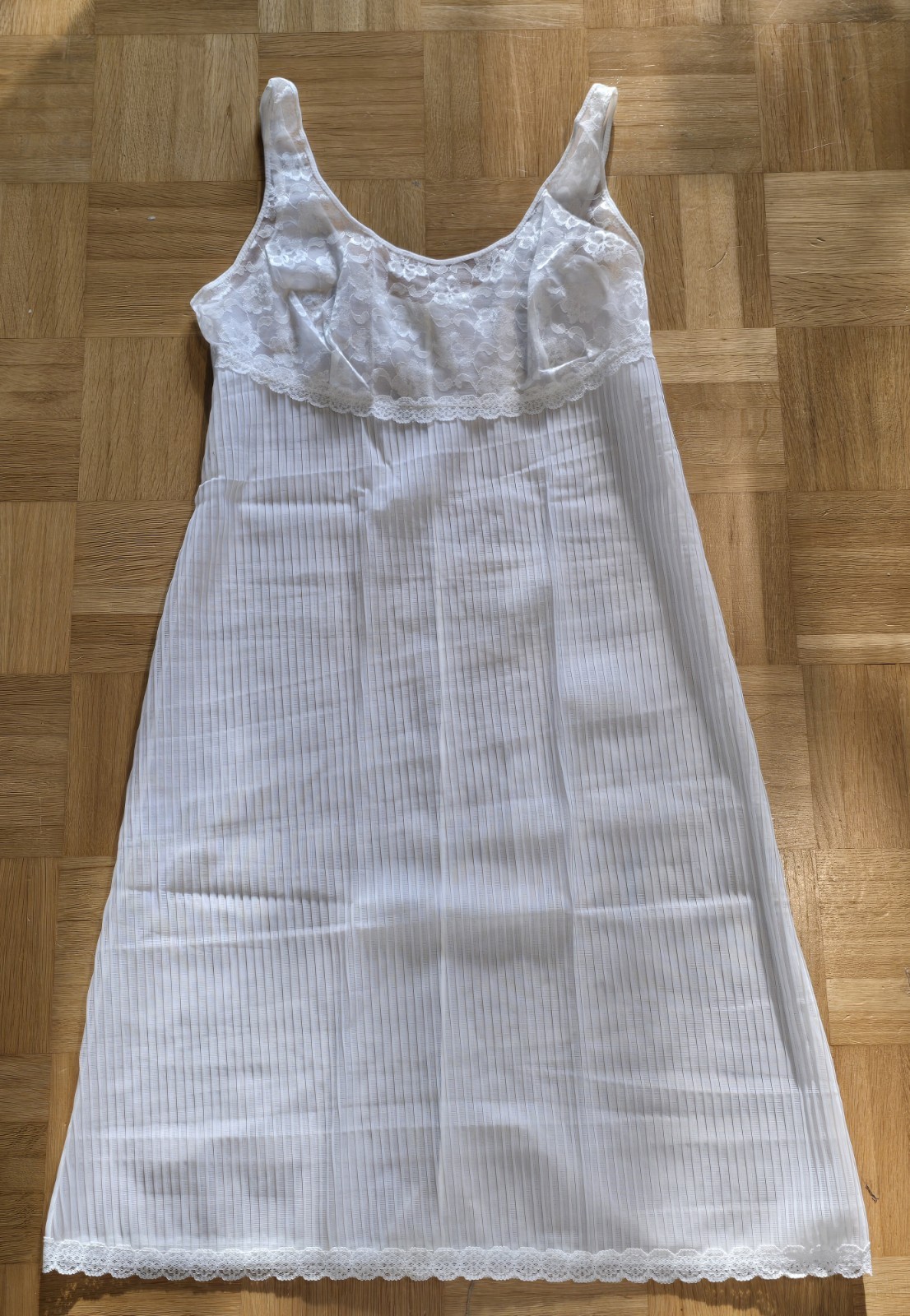 Classy: fantastic Perlon slip dress, size 40-42, white, mint condition * VINTAGE