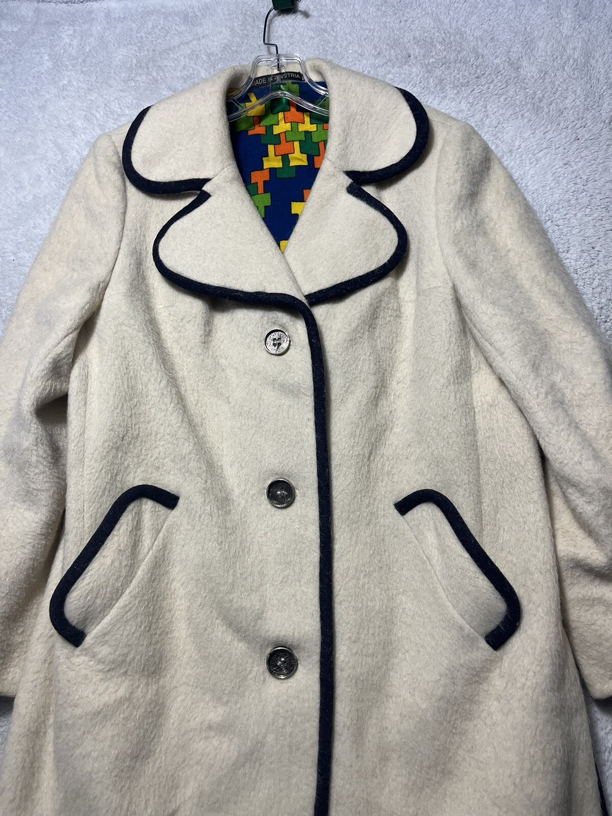 Vintage Pristine Lodenfrey 1842 Ivory Wool Outdoor Peacoat Australia Size 14.