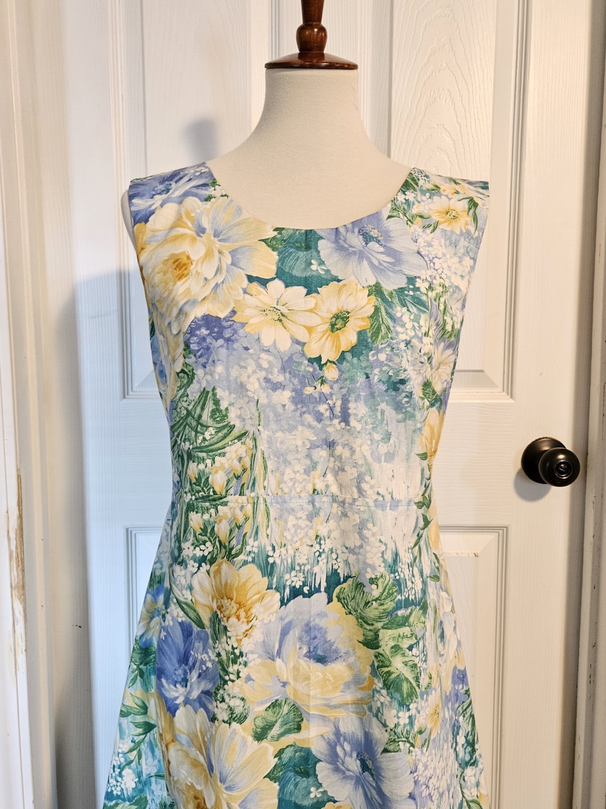 Vintage 1960s Handmade Blue Yellow Floral Sleeveless Cotton Midi Dress Size Med