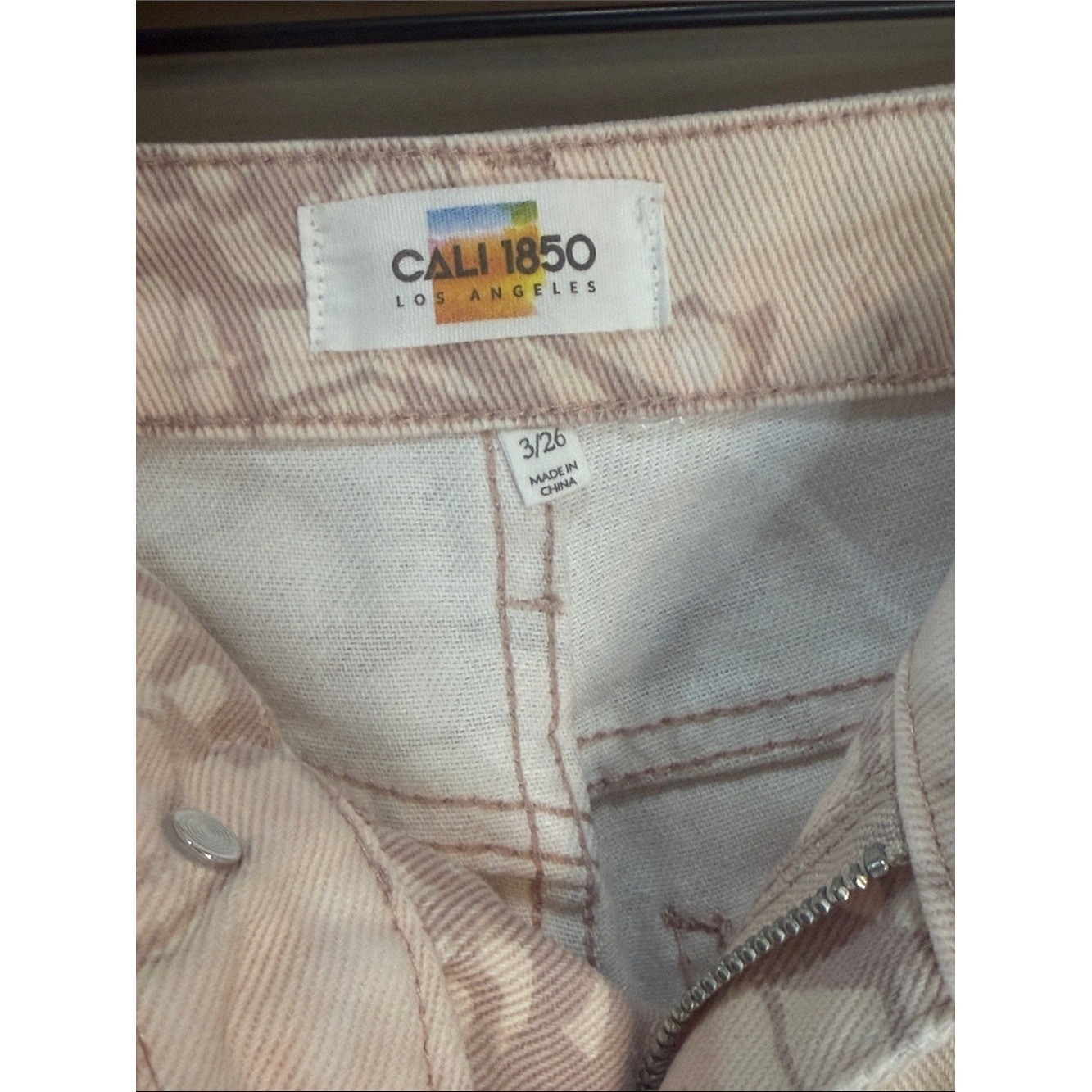 Cali 1850 Pink Camo Wide Leg Low Rise Jeans NWT 26