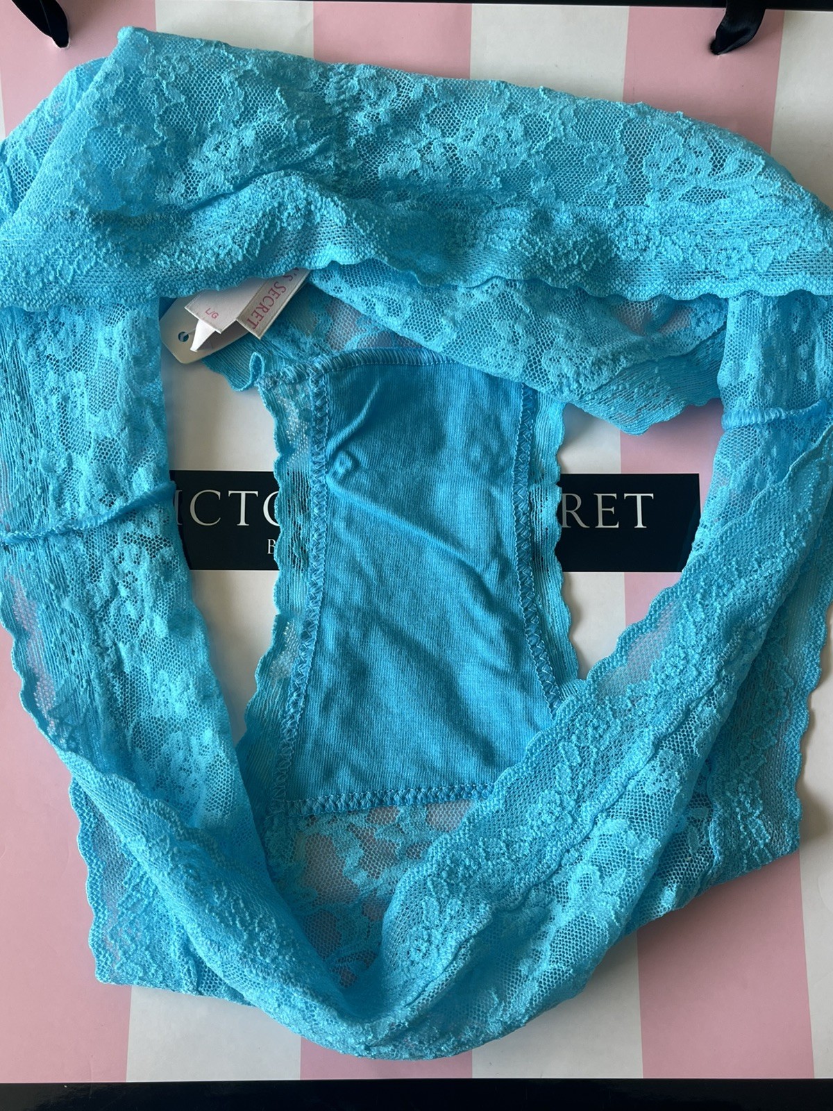 NWT VTG 2014 Victoria’s Secret Lace Hip-hugger. Electric Blue, Large