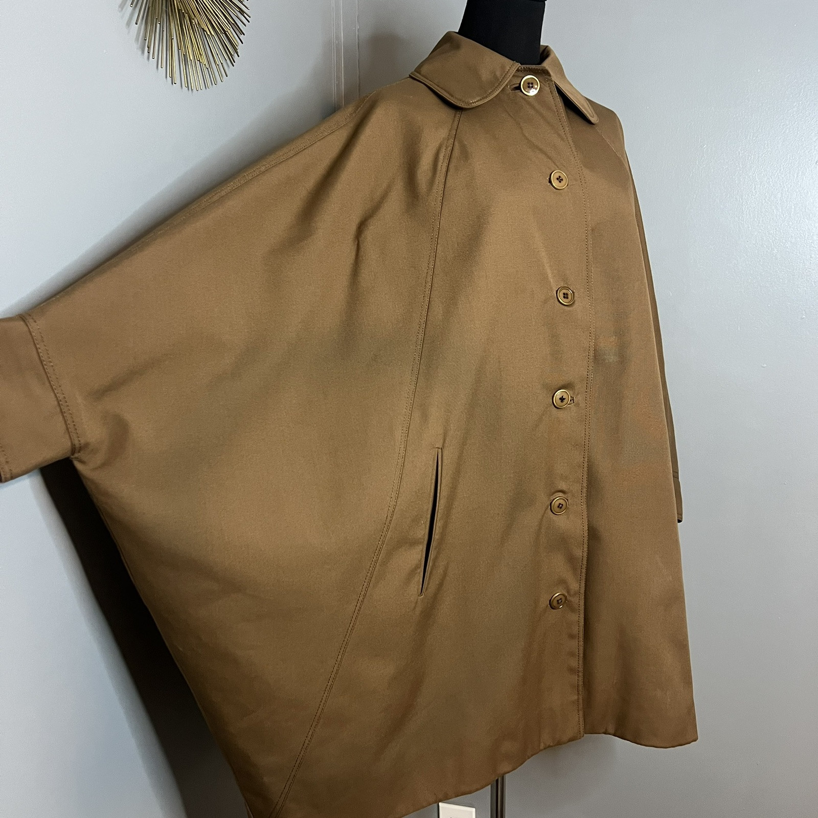 Vintage 70s ILGWU Devien Cape Coat Brown Button Front Collared Oversized Poncho
