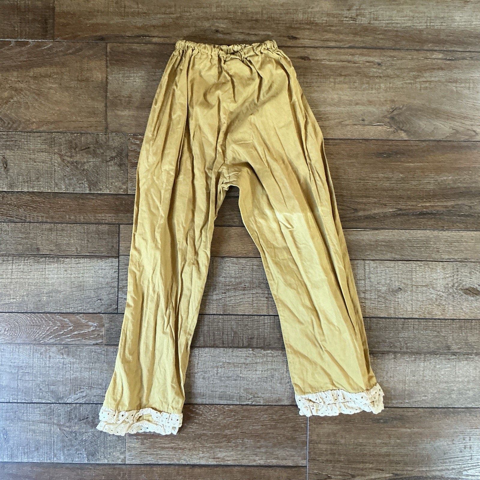Vintage Gold Satin Lace Trim Pantaloons Bloomers Women’s S-M Elastic Waist #59F4