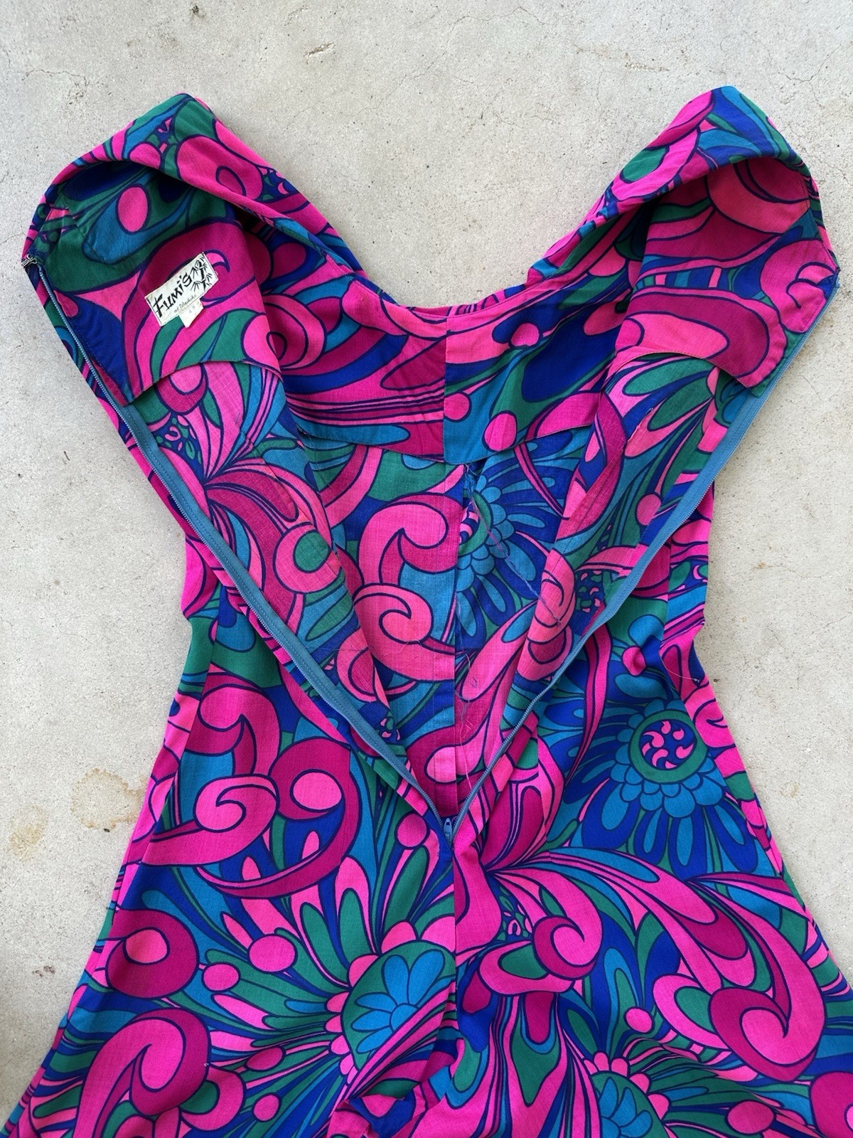 1960s Fumis Waikiki Hawaiian Palazzo Jumpsuit Psychedelic Floral Hostess Mod VTG
