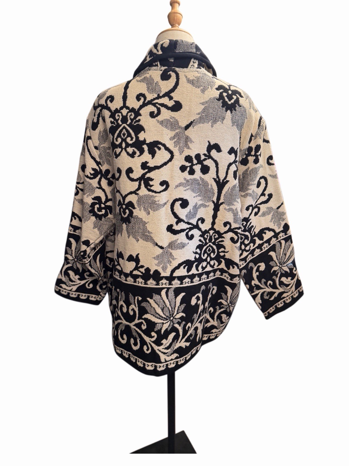 Vintage 90s Tapestry Blanket Coat Black & White Floral Woman’s 22/24W