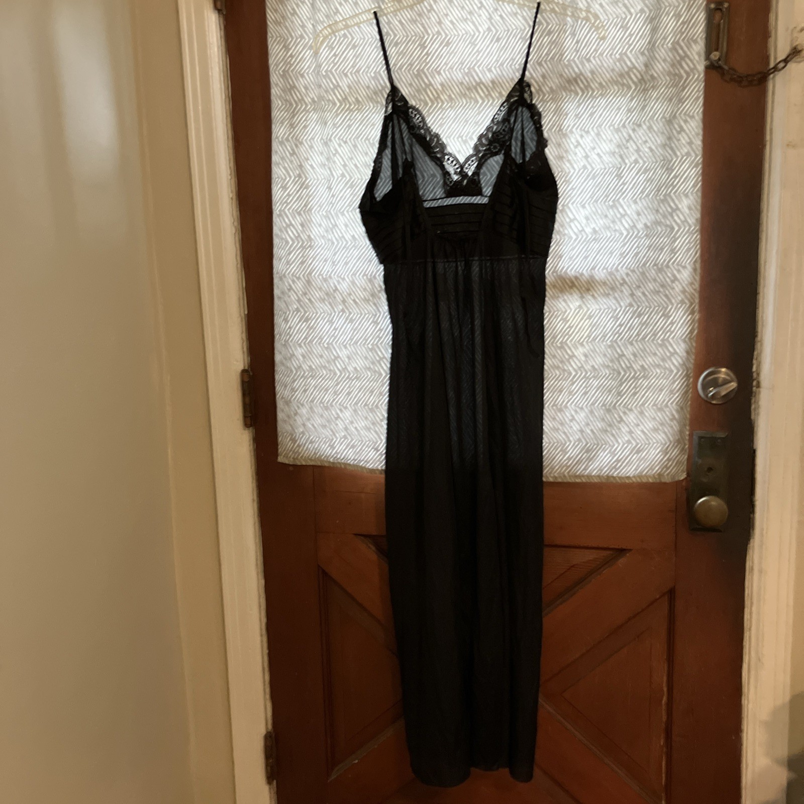 vintage made in usa Black Slip Paramount Of New York