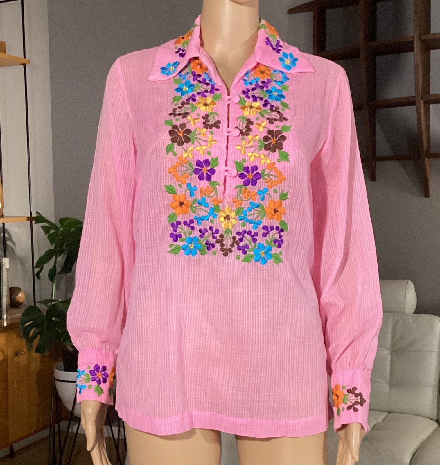 Vintage 1970s Sheer Gauzy Pink Floral Embroidered Blouse Tunic Top