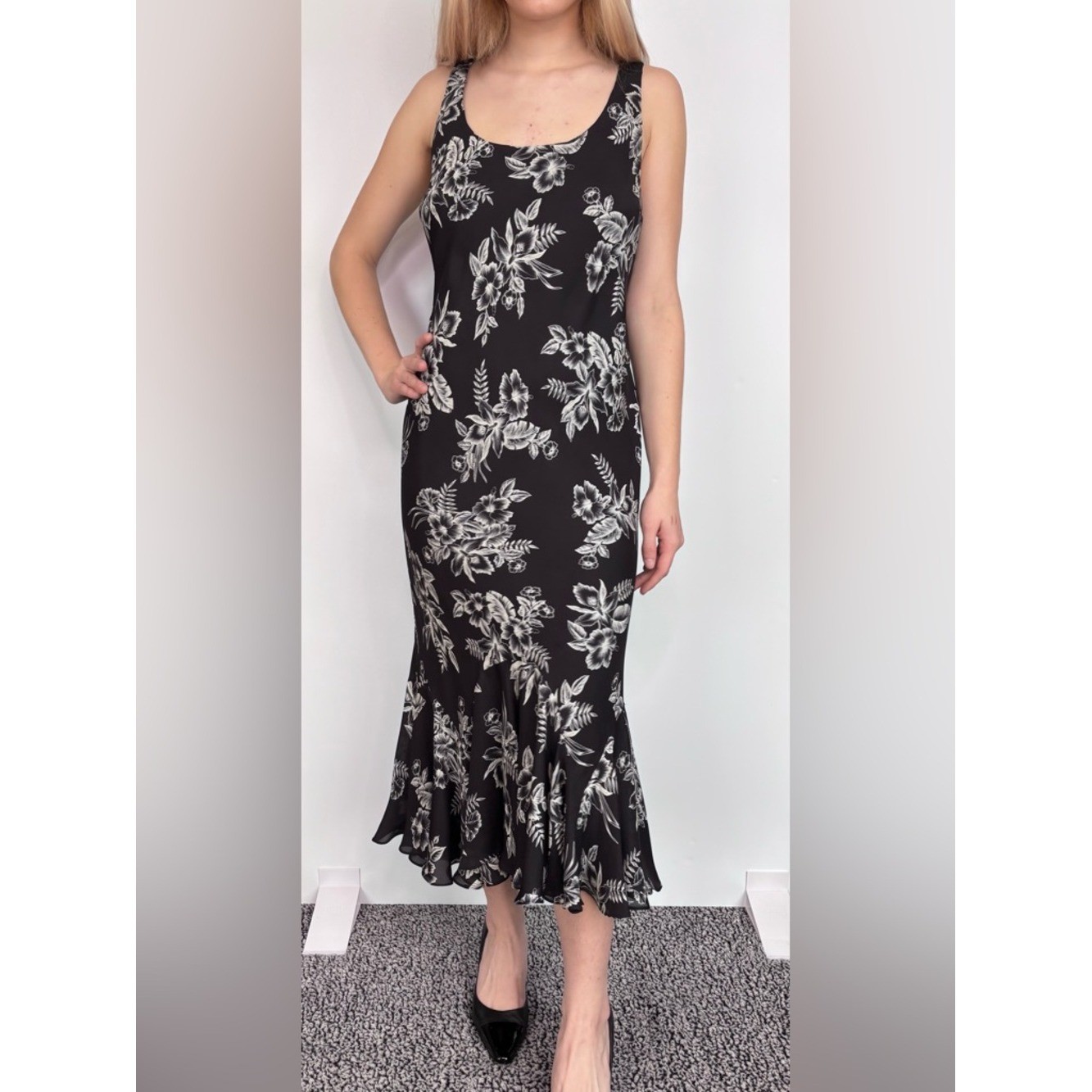 Y2K Silk Vintage Jones New York Signature Black & White Floral Midi Dress L