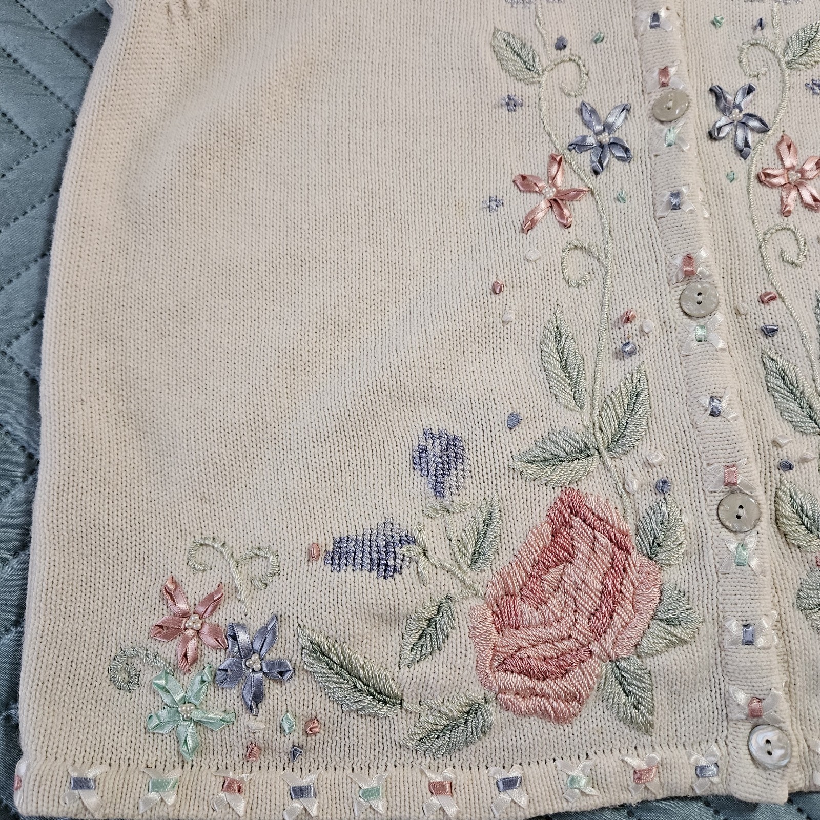 Vintage TanJay Women’s Vest Size Medium Lavishly Decorated Ribbon Flowers Beads