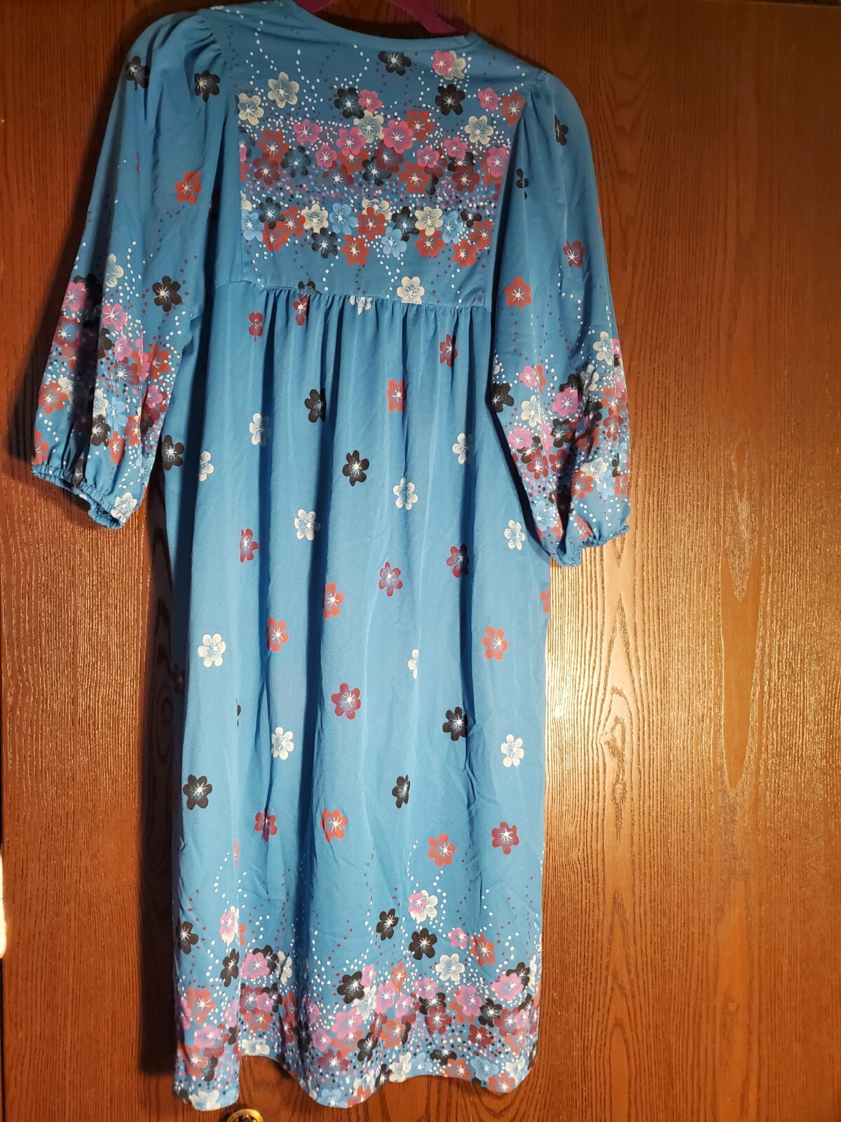 Vintage 1960s Fortrel Women’s Floral House Dress Lorac Original Blue Floral Med.