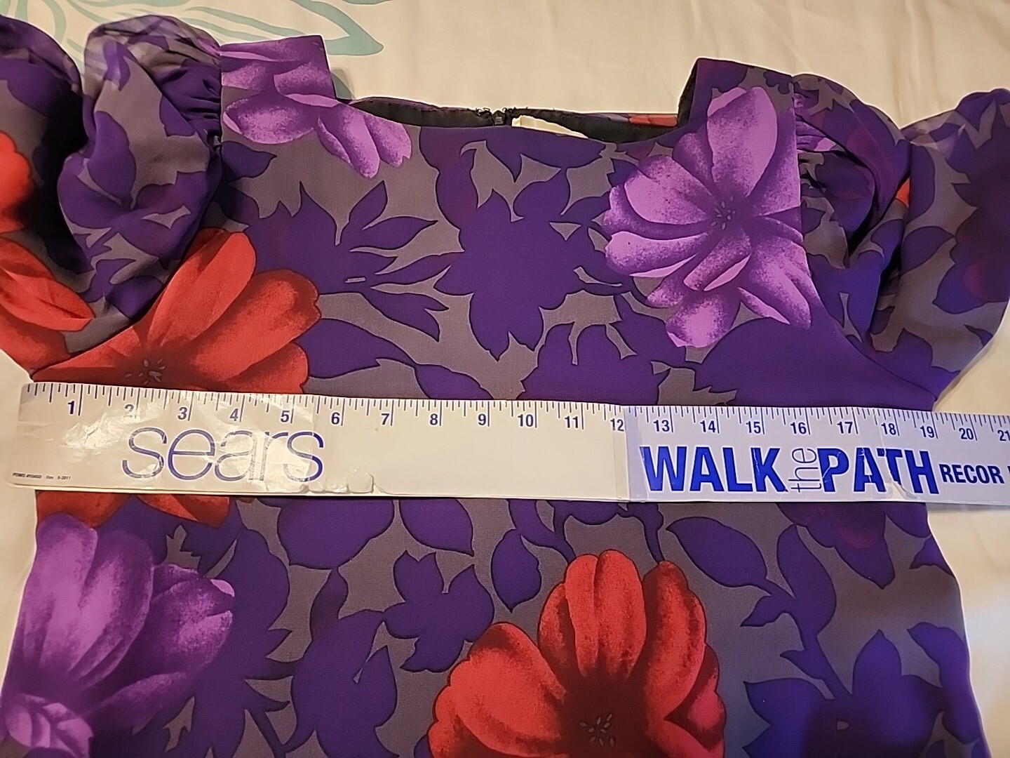 Vintage Jayna New York Floral Design Purple/Red/Green Zipper Back And Sleeves