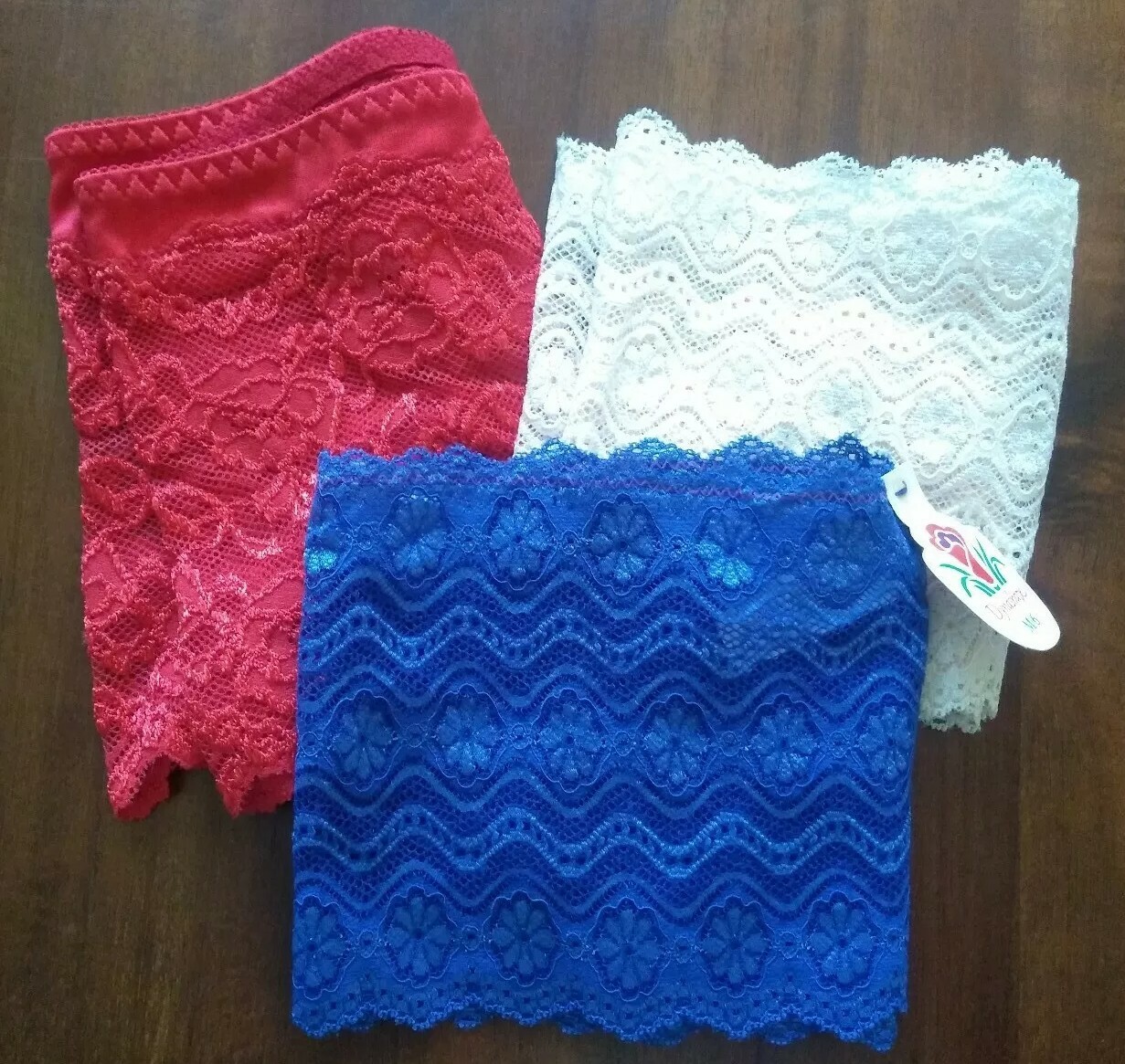 Vintage Dynashape Red Beige Blue Lace Short Hi Cut Panties Size Medium 6