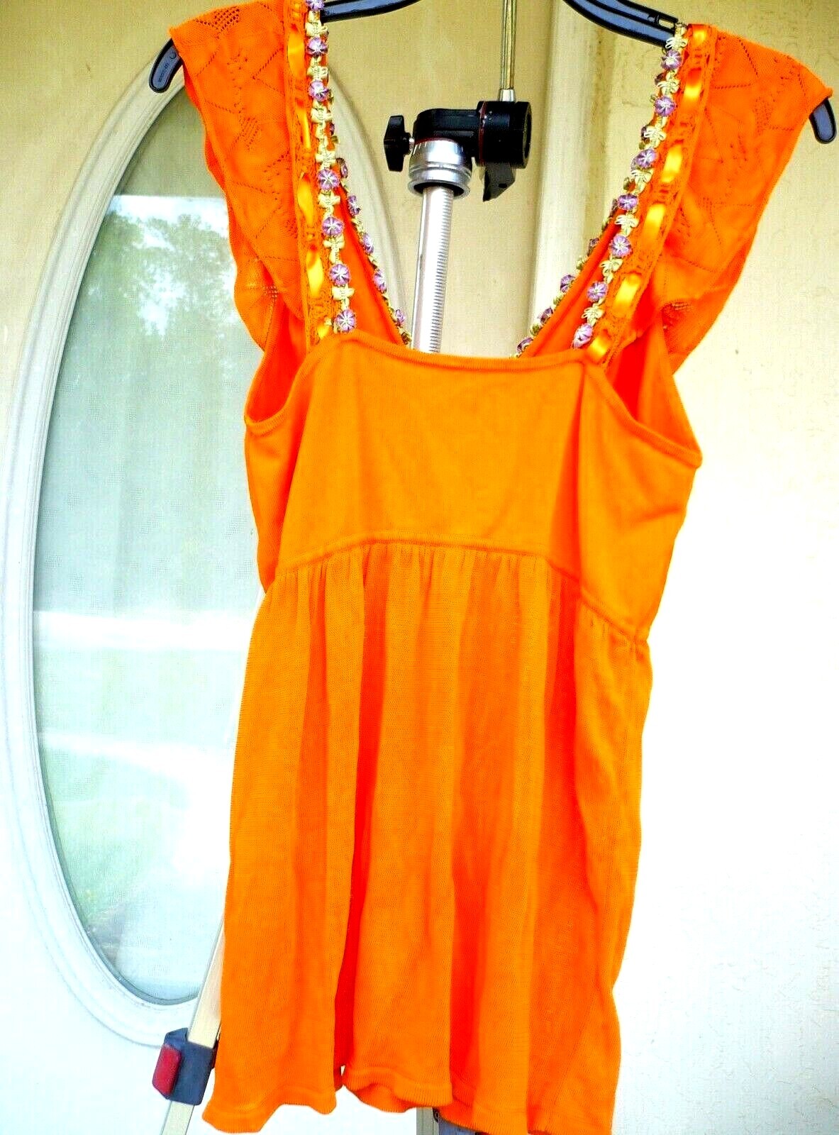 VTG KNIT NET EMPIRE WAIST PLUNGE S M 3D FLOWER FLORAL STRETCH BLOUSE ORANGE LADY