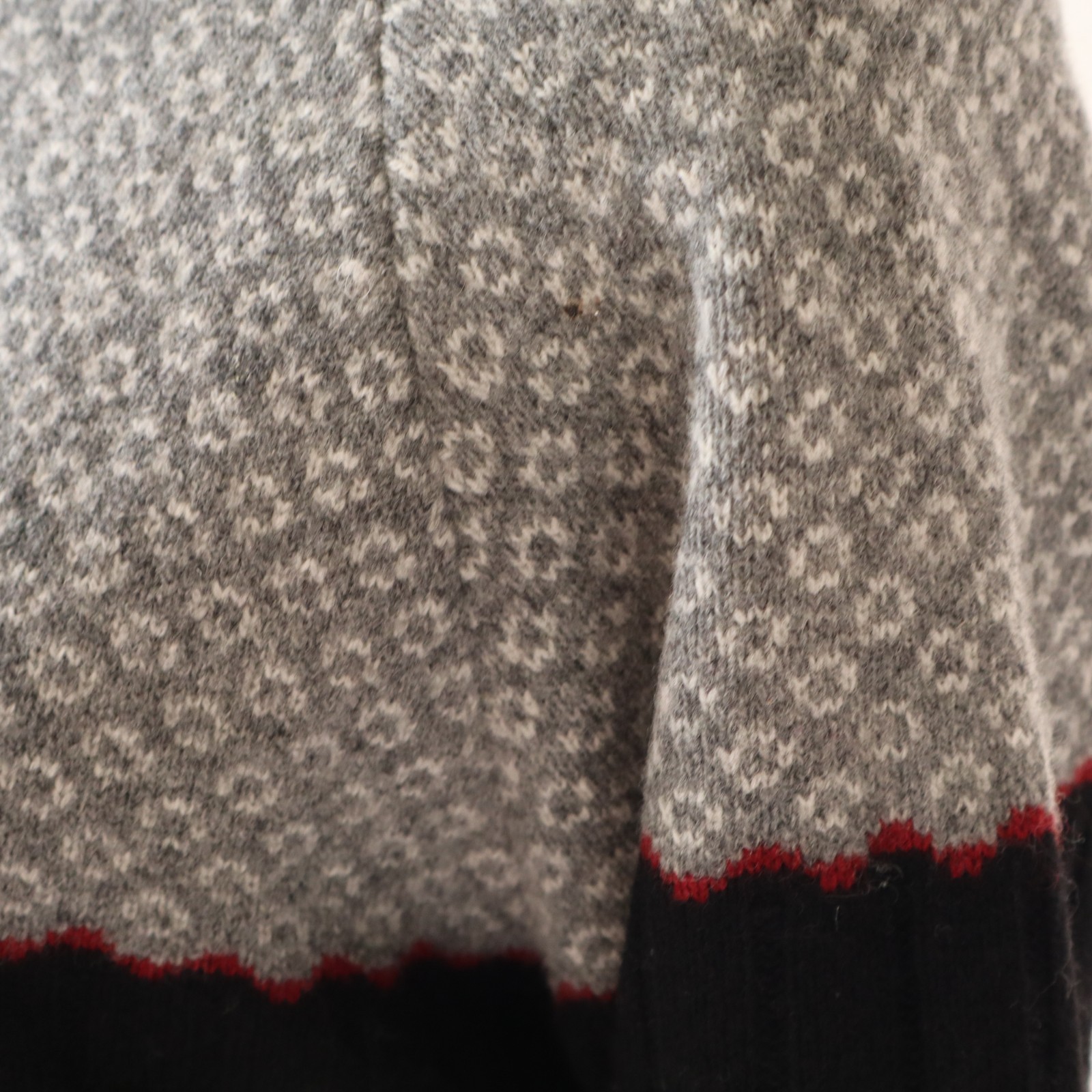 Vtg Women’s Woolrich Pullover Zip Sweater Nordic Black, Gray, Red Sz Small