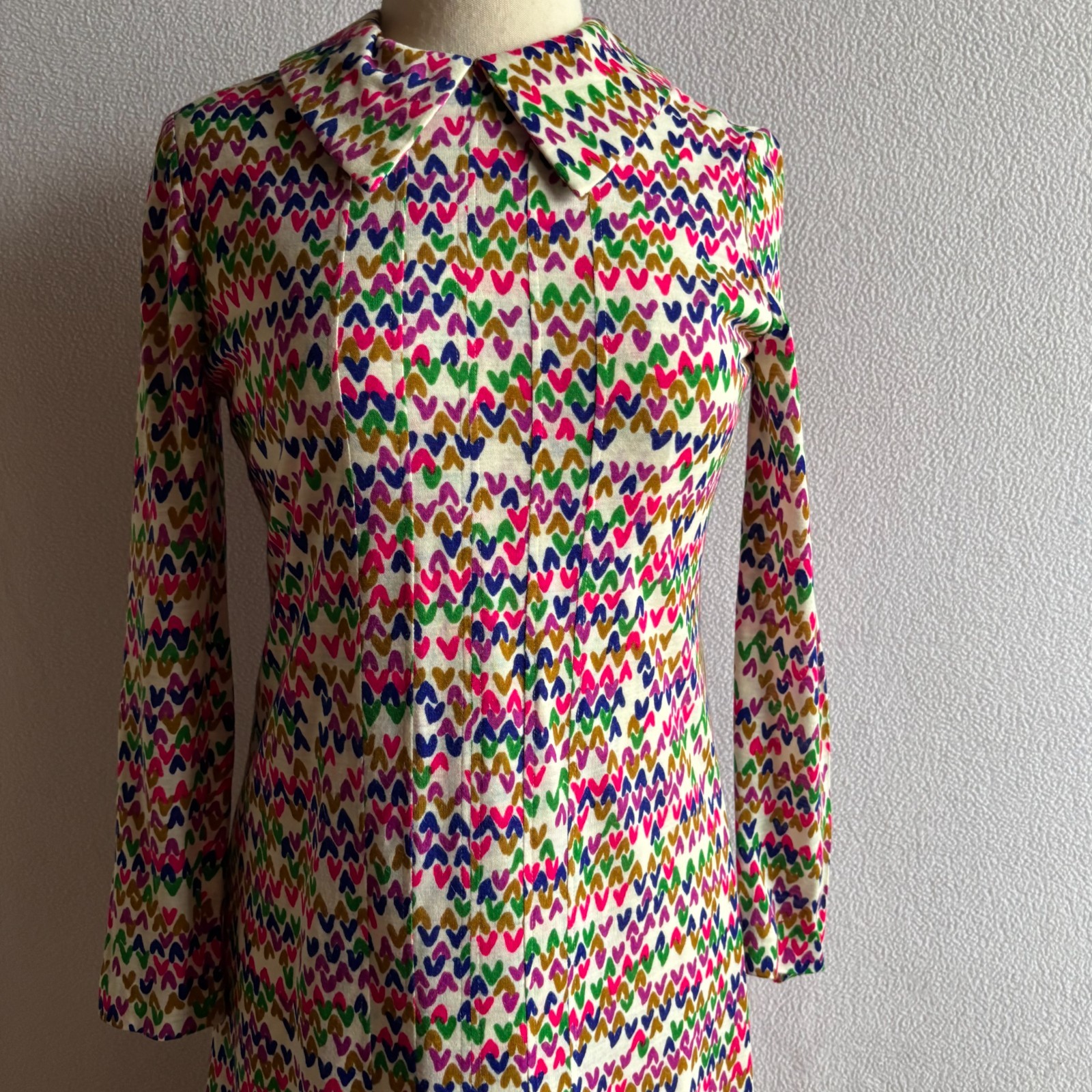 Vintage 1970s Adele Simpson Colorful Print Pleated Long Sleeve Dress M