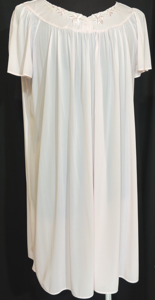 Vintage Miss Elaine Peignoir Set XL Nylon Robe Nightgown Coquette Soft Pink