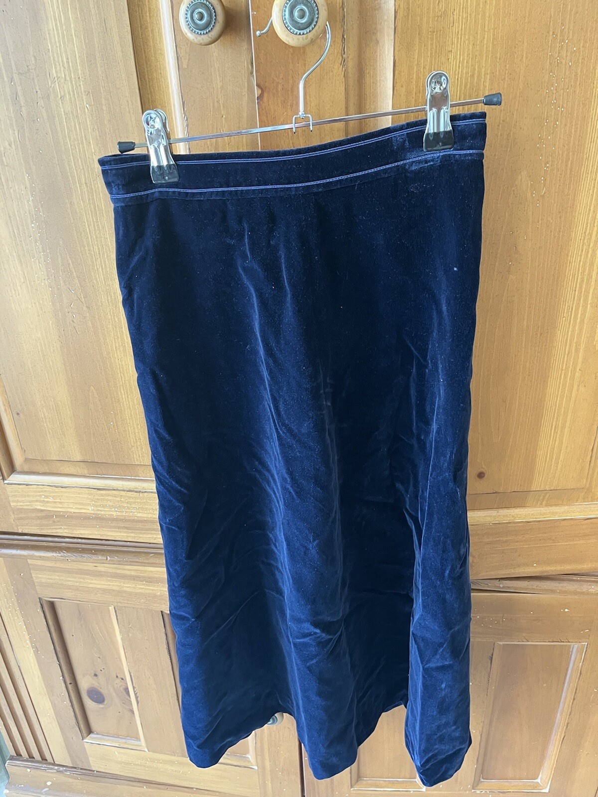Vintage The Villager Brand Skirt Navy Blue Velvet Size 6