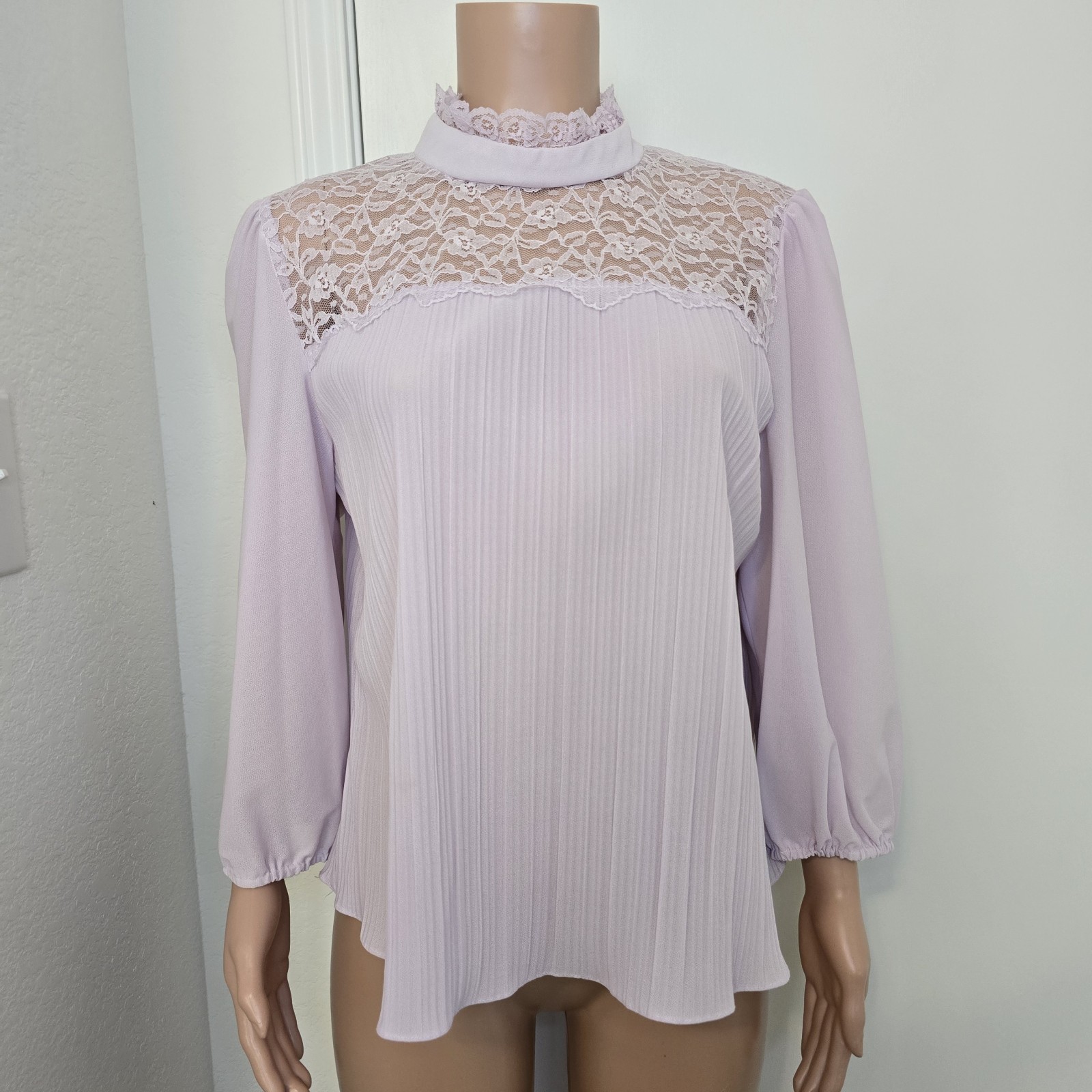 VTG Pastel Purple Lacey Victorian Style Blouse Frill Neck Romantic Top XL-2XL