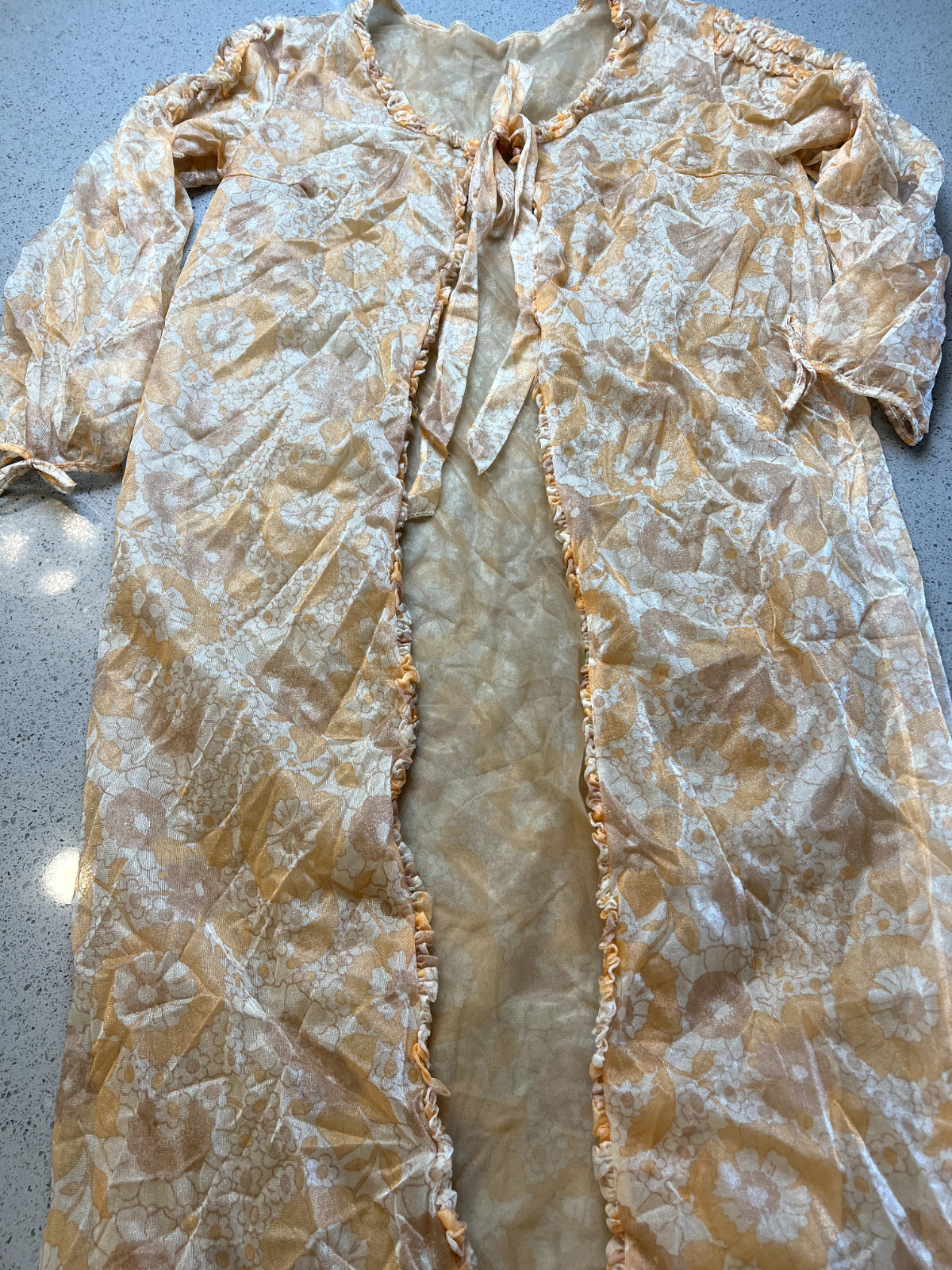 VTG ORANGE PINK & WHITE FLORAL SHEER DUSTER NIGHTDRESS SZ S/M