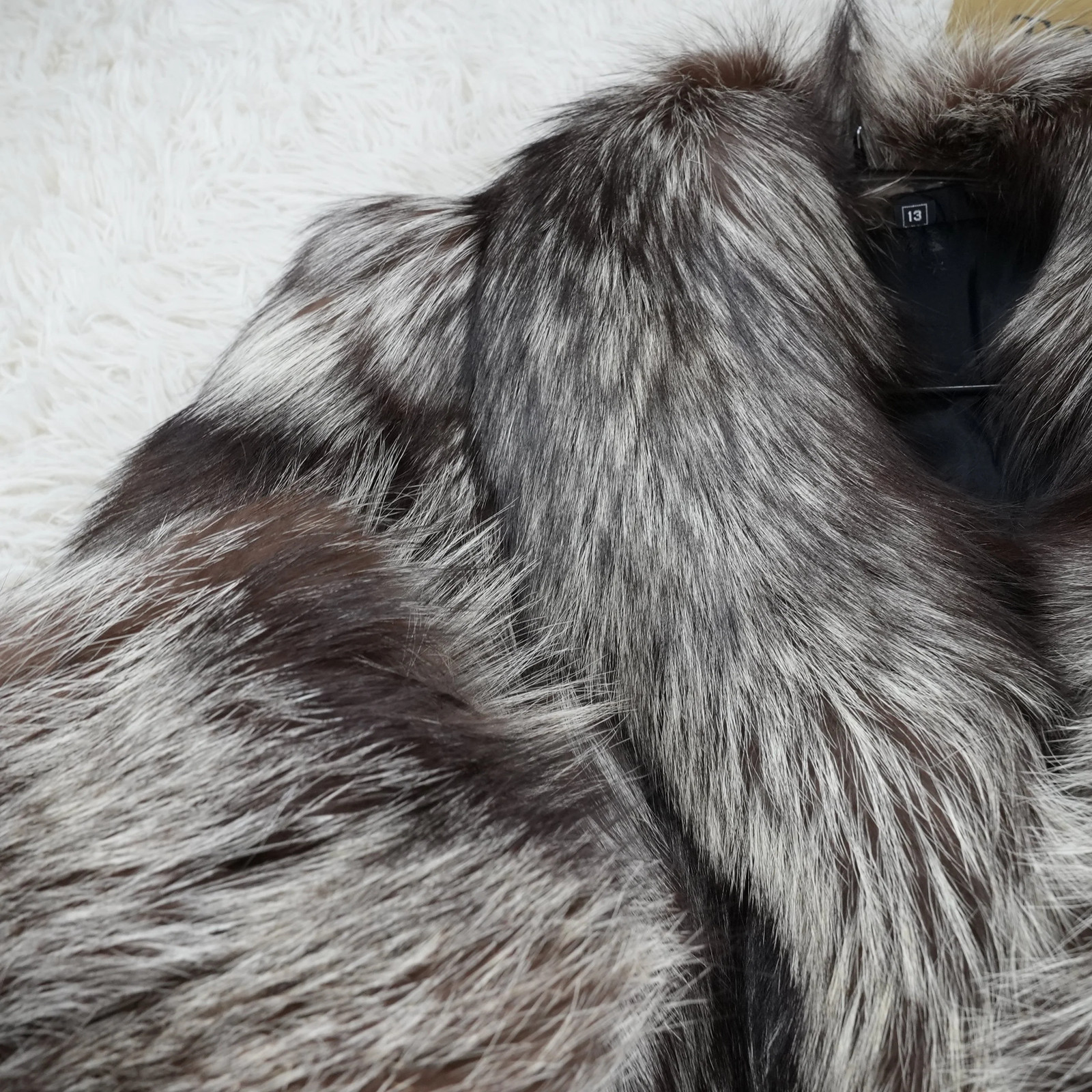 Silver Fox Coat SAGA FOX – Genuine Vintage Fur From Japan