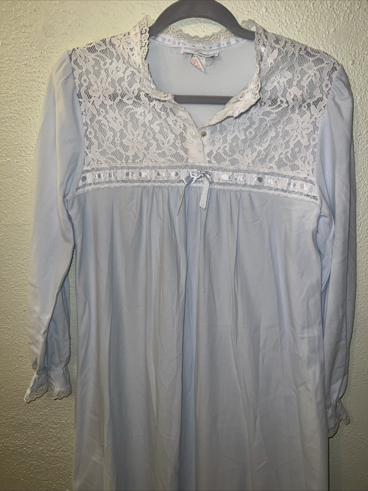 VINTAGE NIGHT FLOWERS Light Blue SIZE Small FLEECE NIGHTGOWN