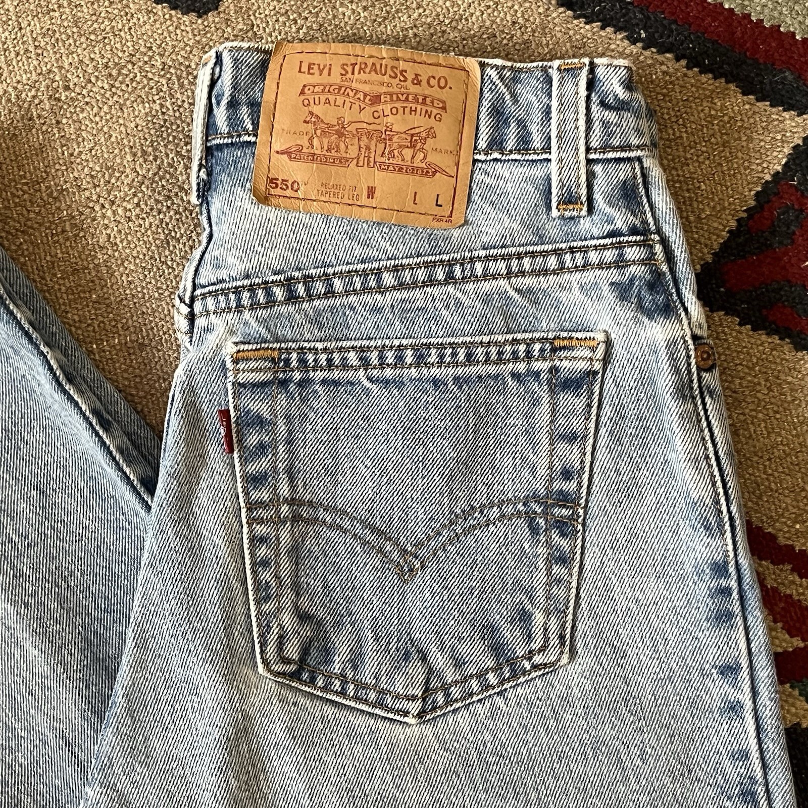 Vintage 90s Levi’s 550 Jeans Women’s 27×32 USA Made Relaxed Tapered Leg