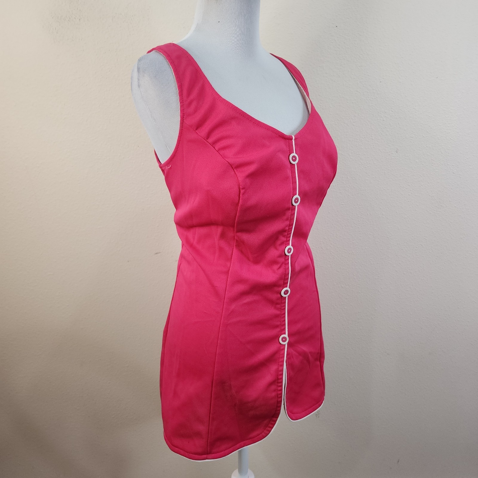 Vintage Dress 1970s Union Made Pink Retro Built in Bra Tank Top Shirt Size 40