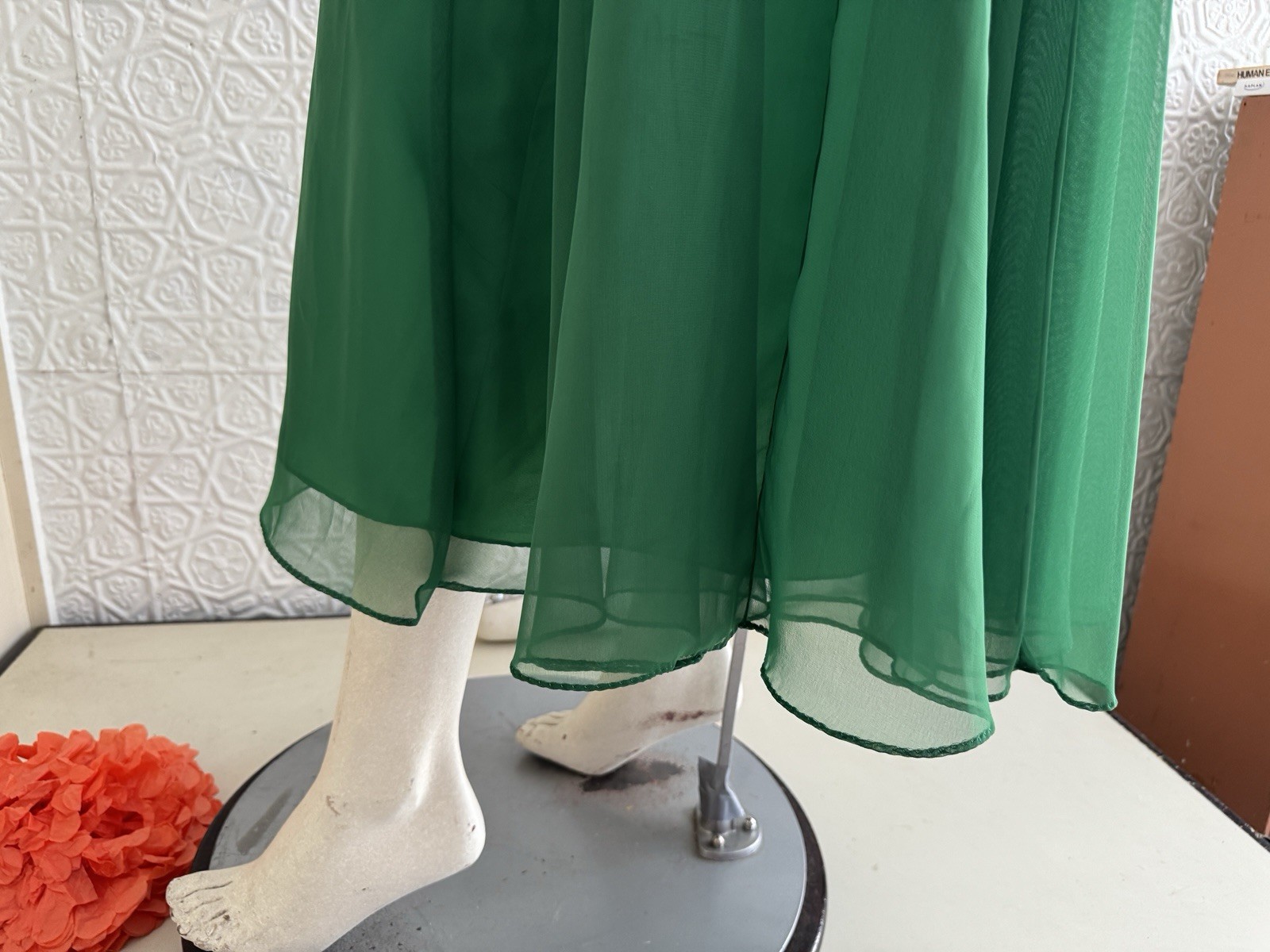 1980s Green Beaded Chiffon Cocktail Dress-Floral-Foliage-Glam-Hollywood-S/M