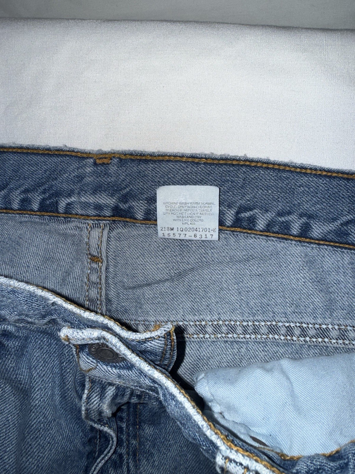 VTG Levis 577 Jeans Womens 8 M Lower Rise Loose Fit Light Wash Denim Blue 31×30