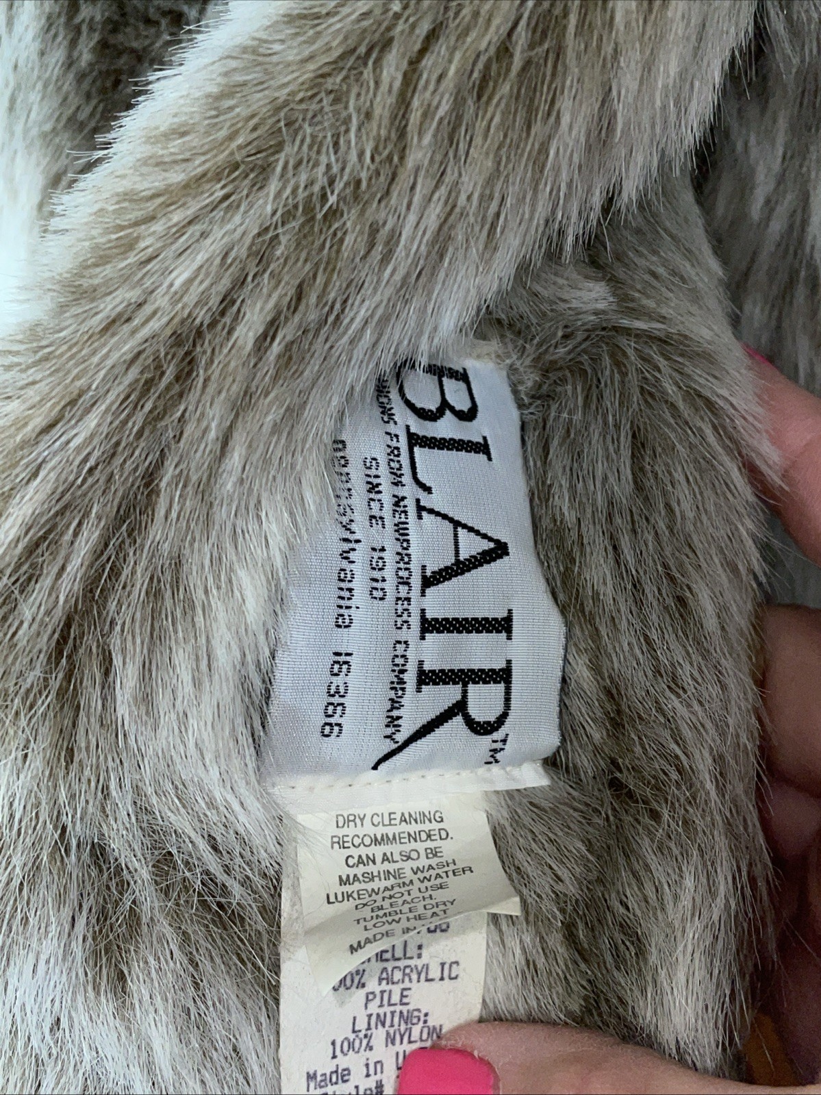 Vintage Blair Fur Coat Womens Size Extra Large Taupe/ Tan Faux Fur @1625