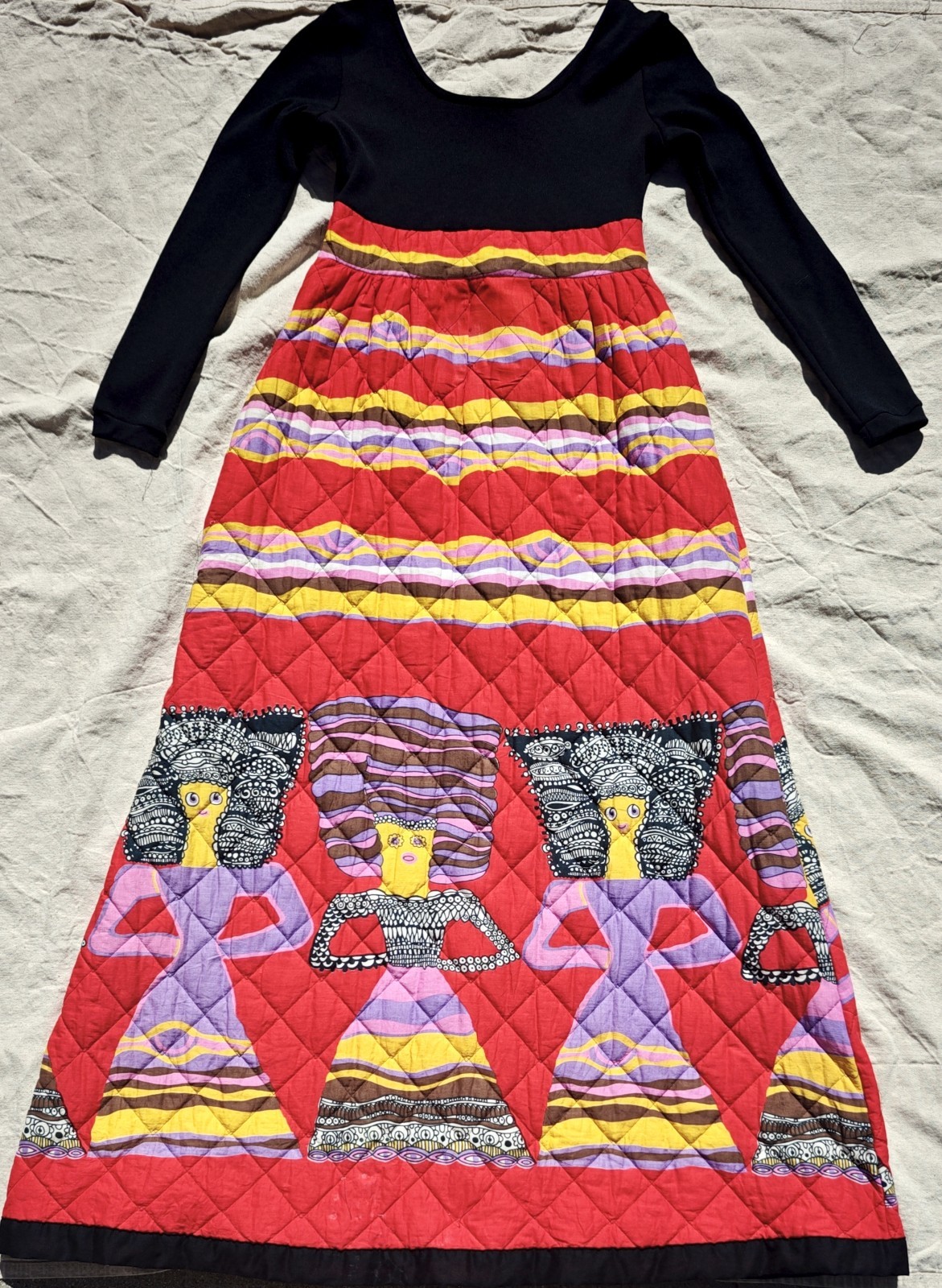 Rare Vintage 1970s Dutchess Jr. Loungewear Quilted Psychedelic Maxi Dress Usa