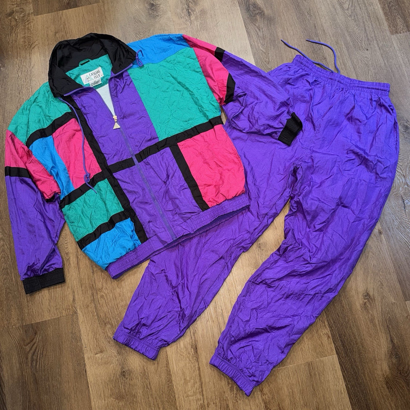 Vintage Casual Isle Track Suit Womens Medium Jacket Pants Set Nylon 1980s 1990s
