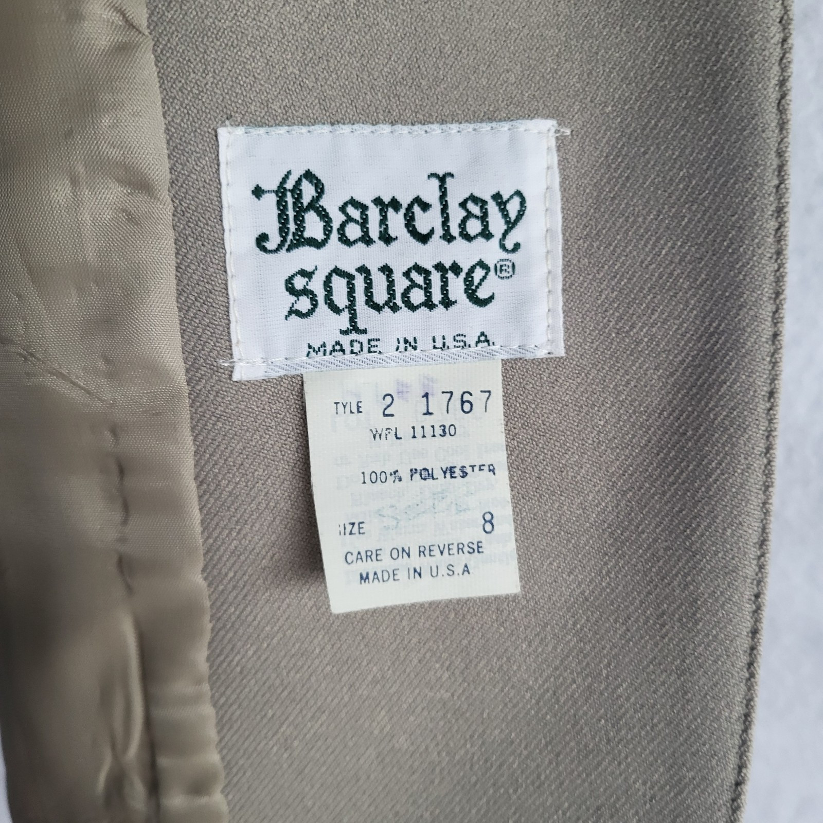 vintage woman’s Barclay square tan blazer jacket size 8 made in usa