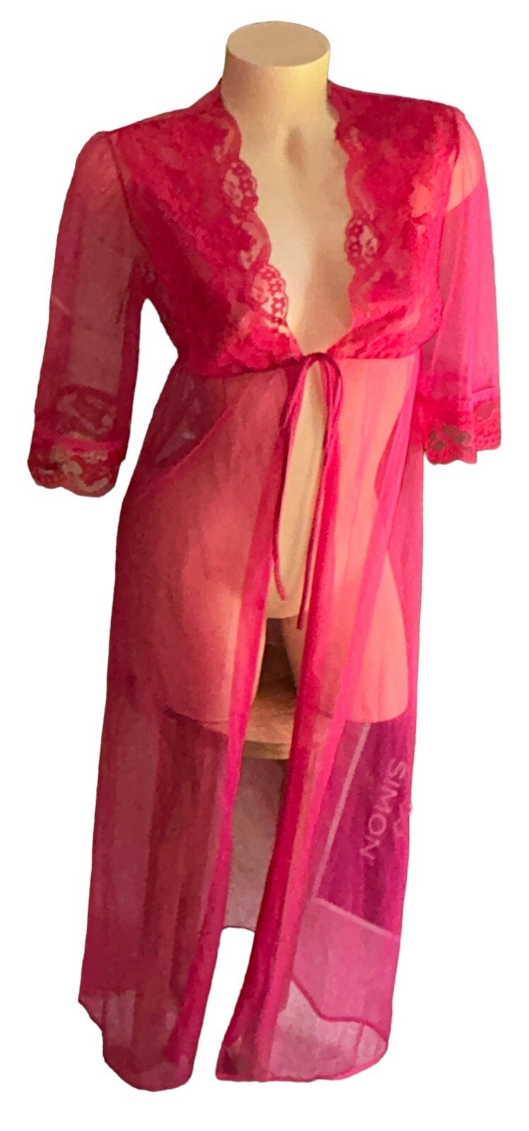 Taryn Alexander 1960’s Vintage Pink Chiffon Lace Peignoir Nylon Nightgown Robe S