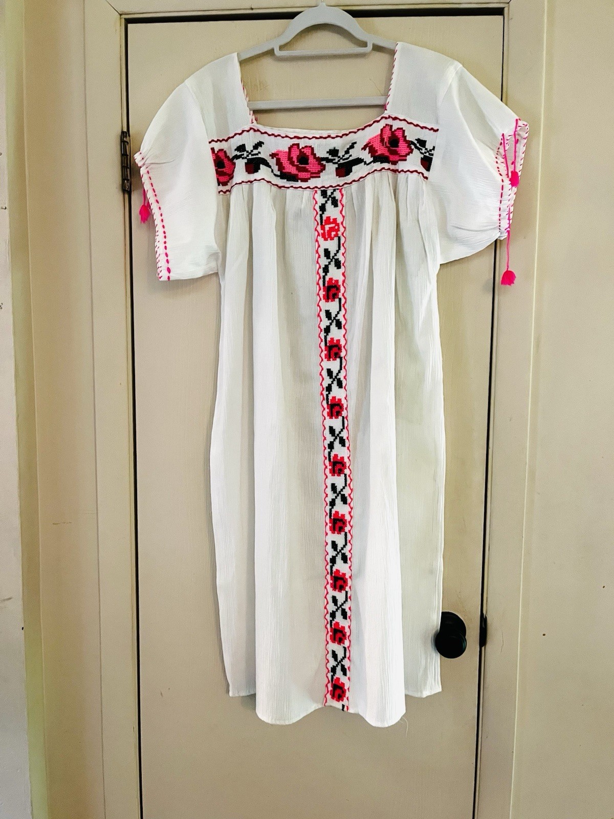 VTG 70s Mexican Folk Embroidered Festival Beach Boho Cotton Caftan Tunic Dress