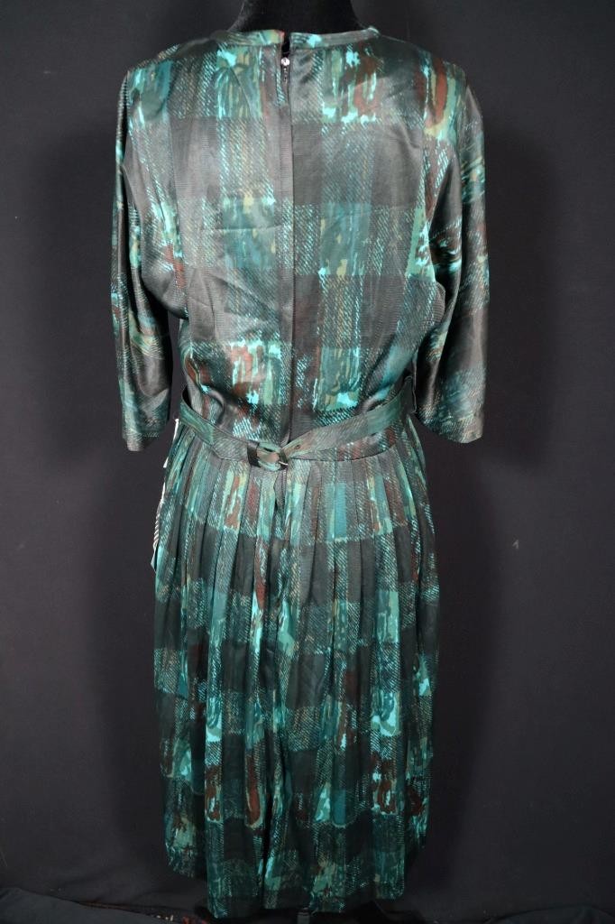 Vintage Deadstock 1960’S Never Worn Green Print Dress With Tags Size 8-10
