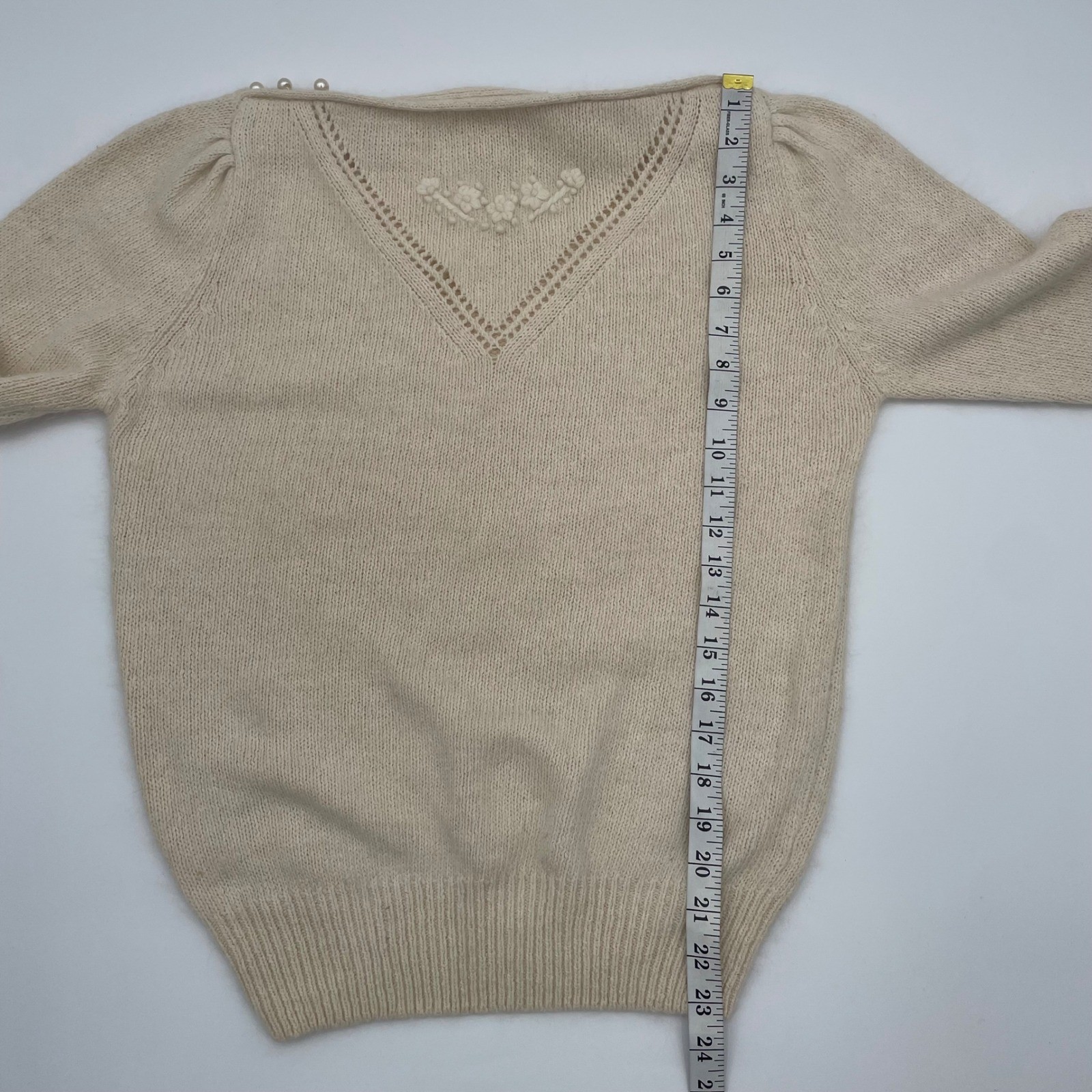 Vintage It’s Pure Gould Silk Angora Lambswool Sweater Cream Floral Pearl Large