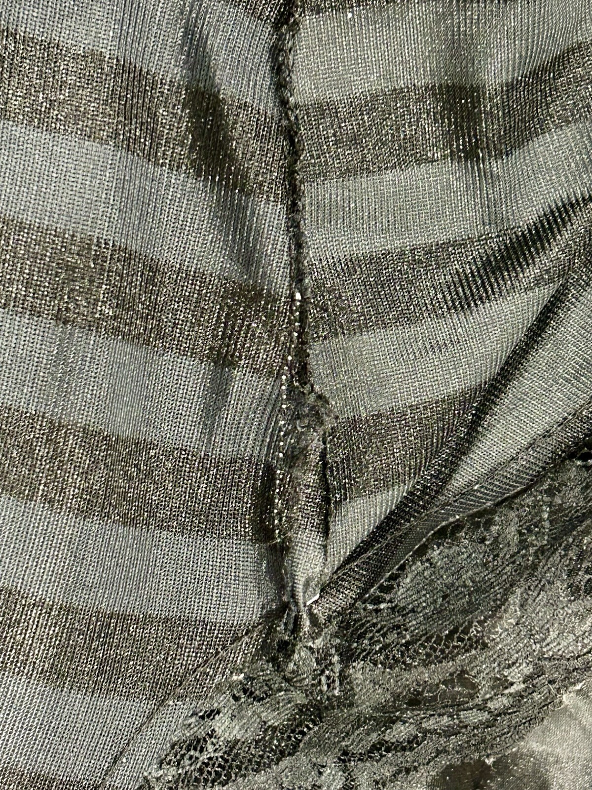 Fredericks of Hollywood Black Lace Satin Robe Womens Medium Lingerie Boudoir