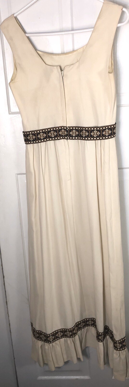 Vintage 60s 70’s Women Medium Dress Neutrals Sleeveless Maxi Ruffles Homemade