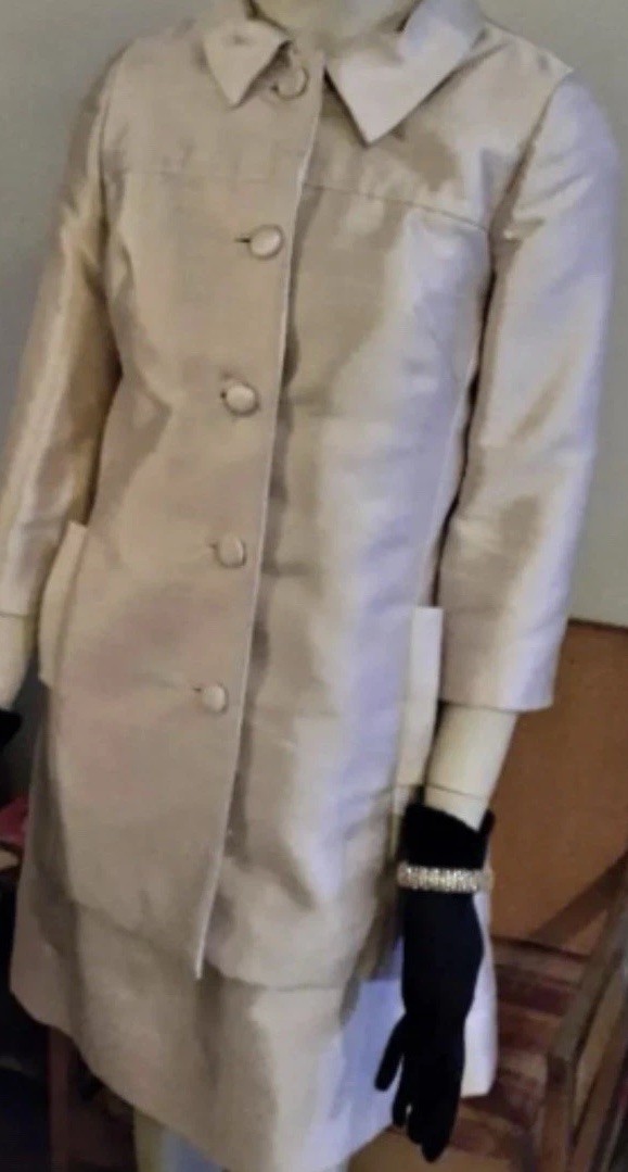 Gorgeous 1960’s Silk Classic two piece suit
