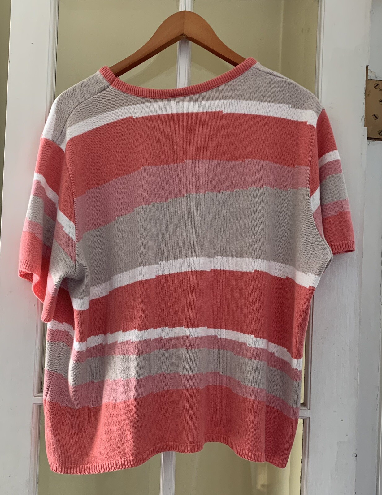 Vintage Company Collection 1X Womens Knit Assymetrical Stripes Melon Corals